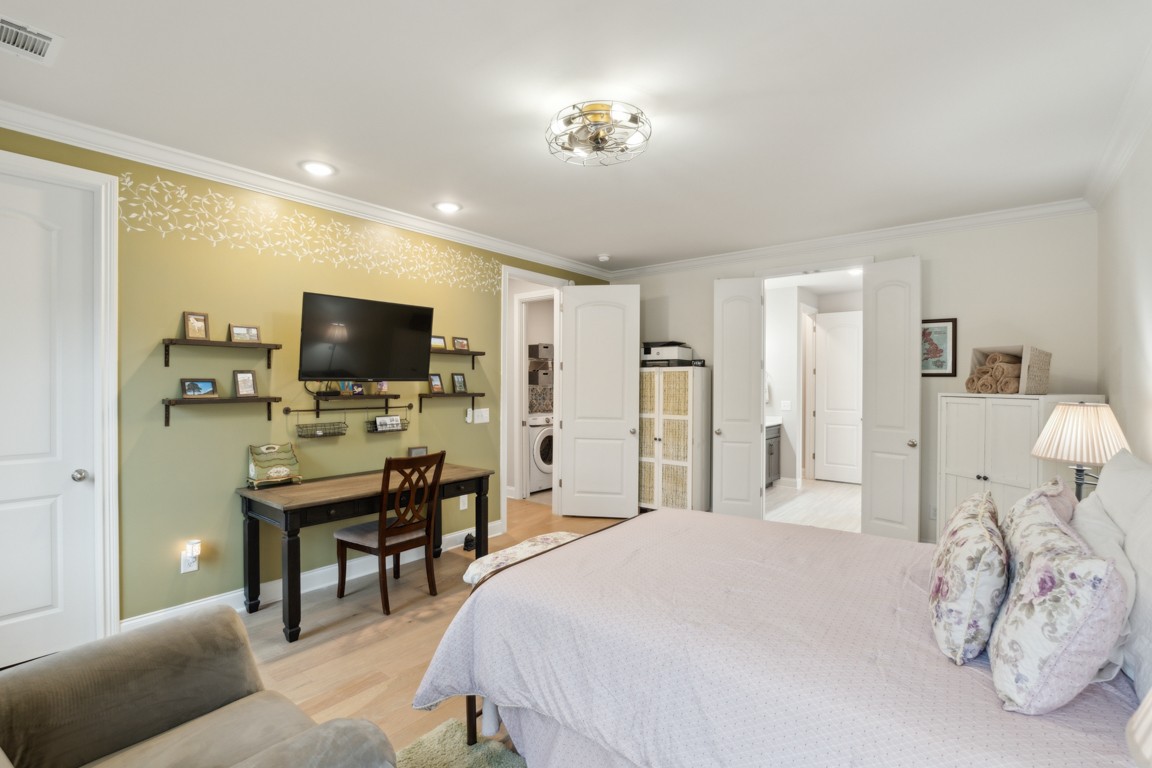 709 Mercer Rd