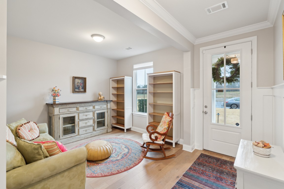 709 Mercer Rd