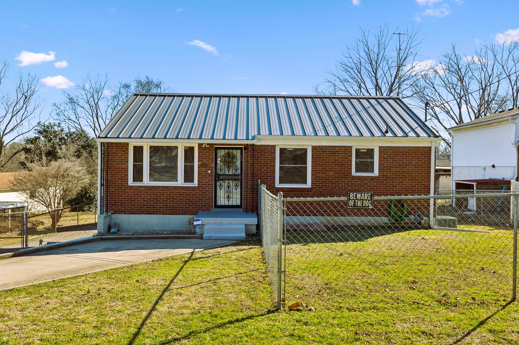 2911 Dunmore Dr