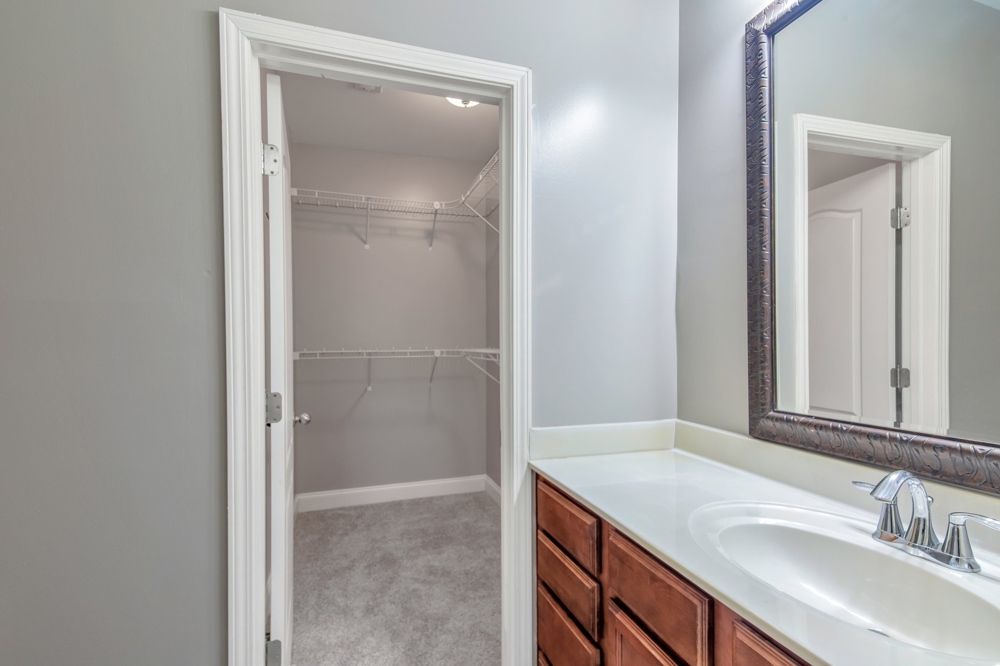 735 Tulip Grove Rd Unit: 351