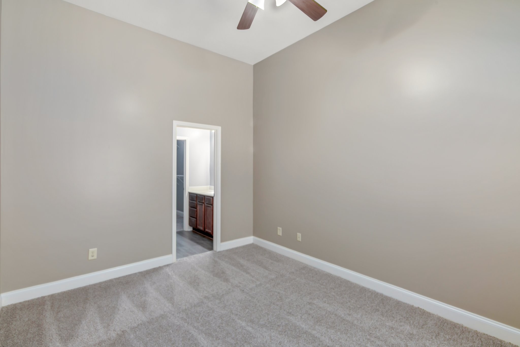 735 Tulip Grove Rd Unit: 351