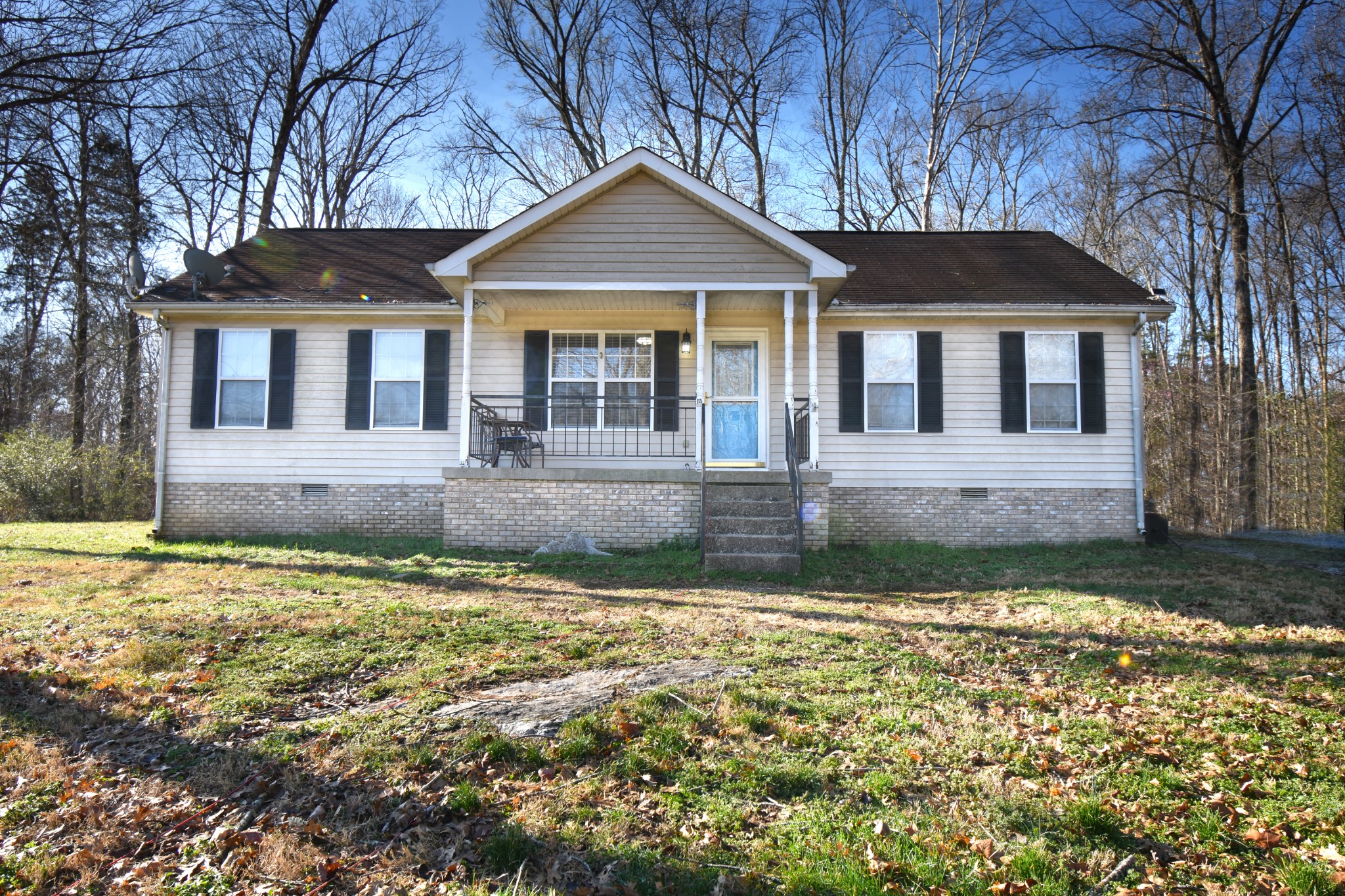16 Dogwood Ln