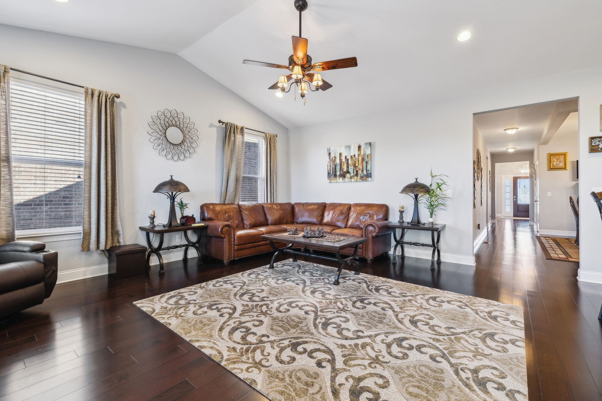 5008 Winslow Dr