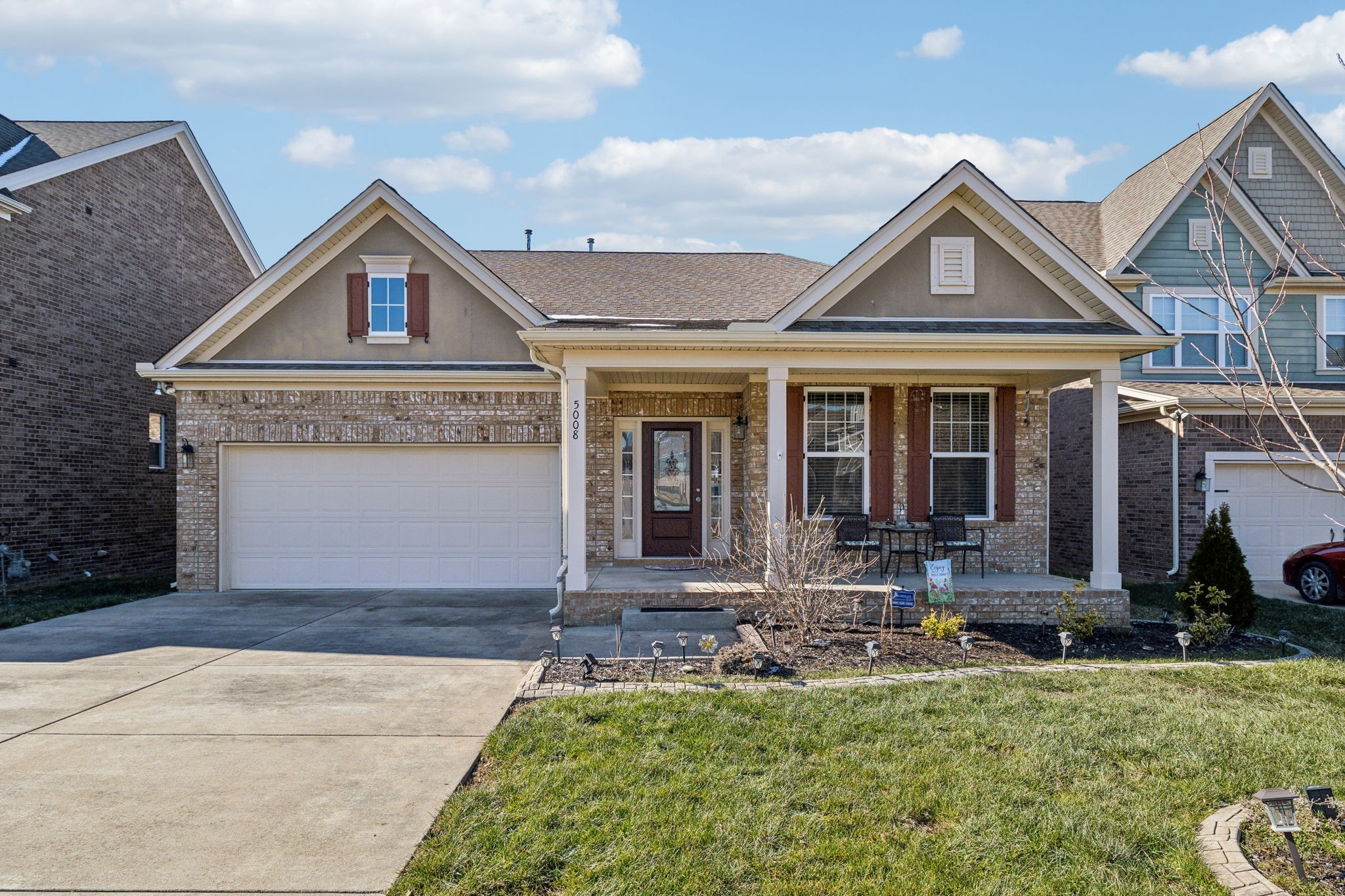 5008 Winslow Dr