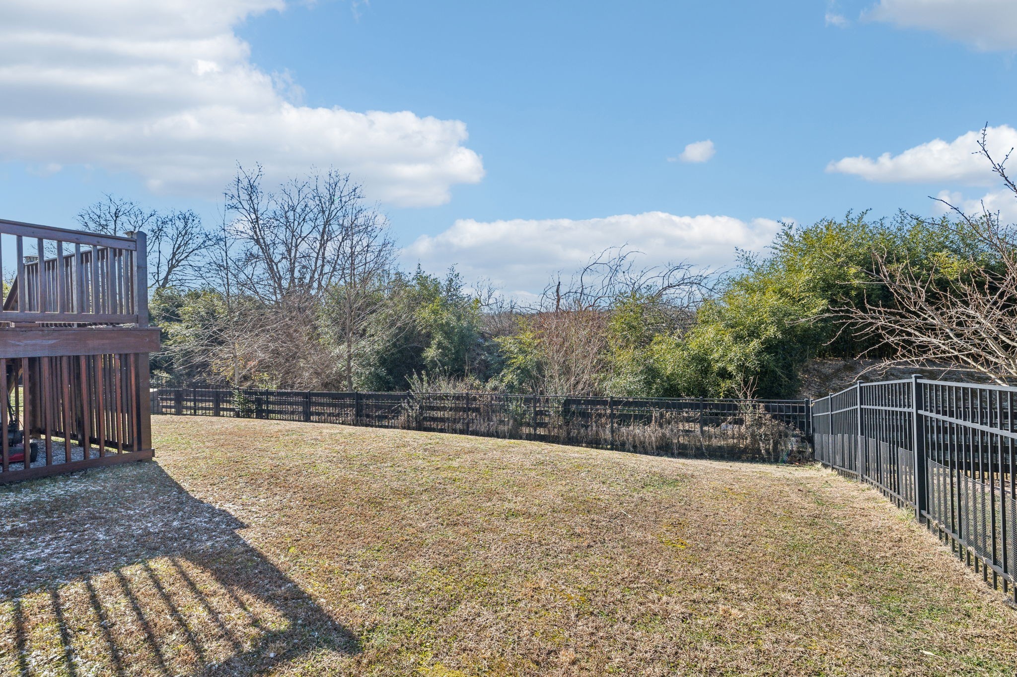 5008 Winslow Dr