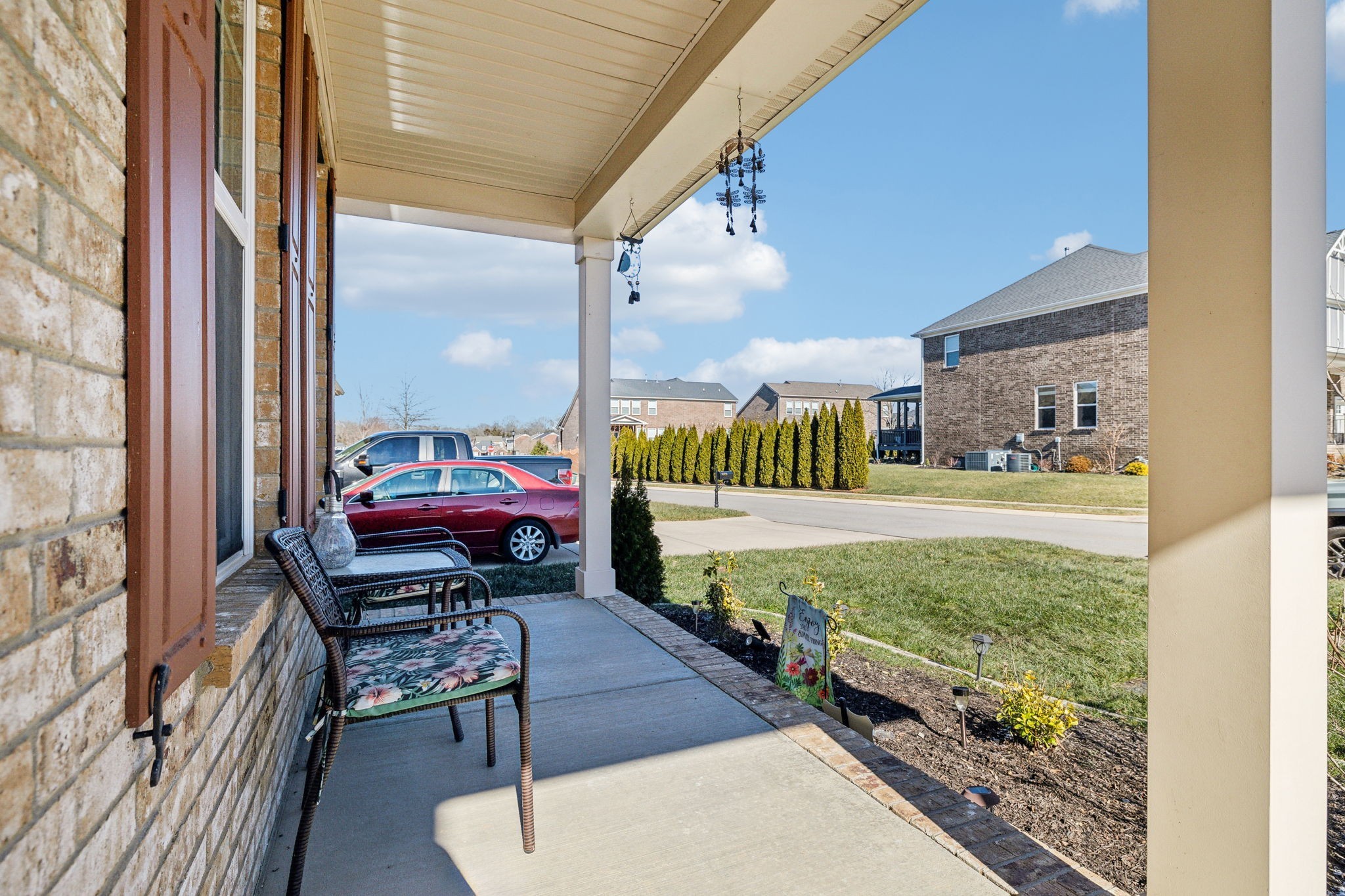 5008 Winslow Dr