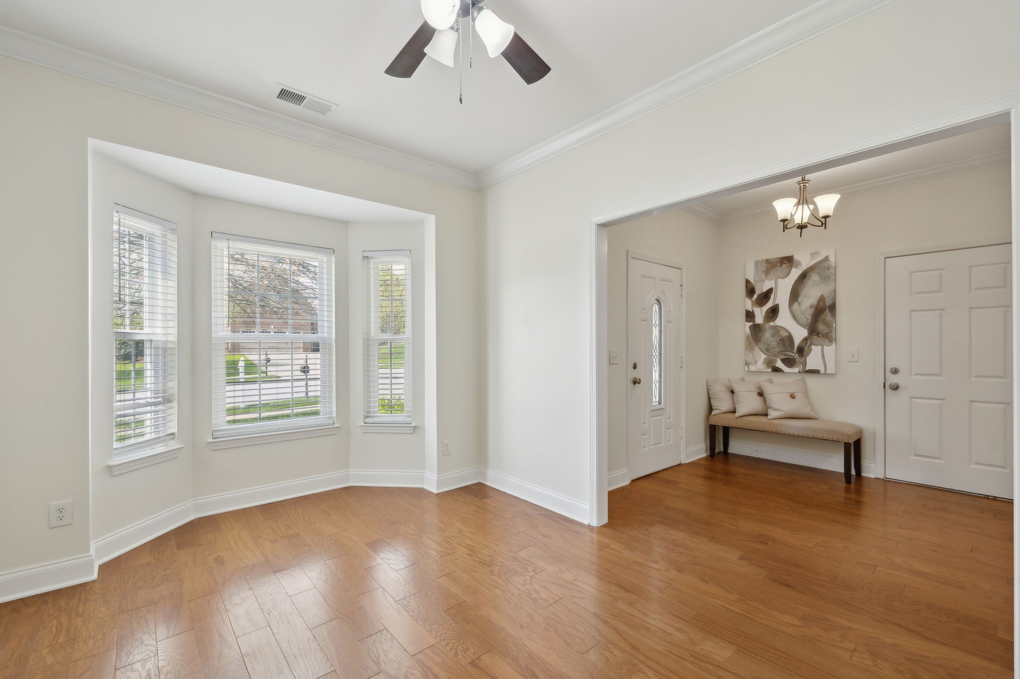 226 Meandering Dr