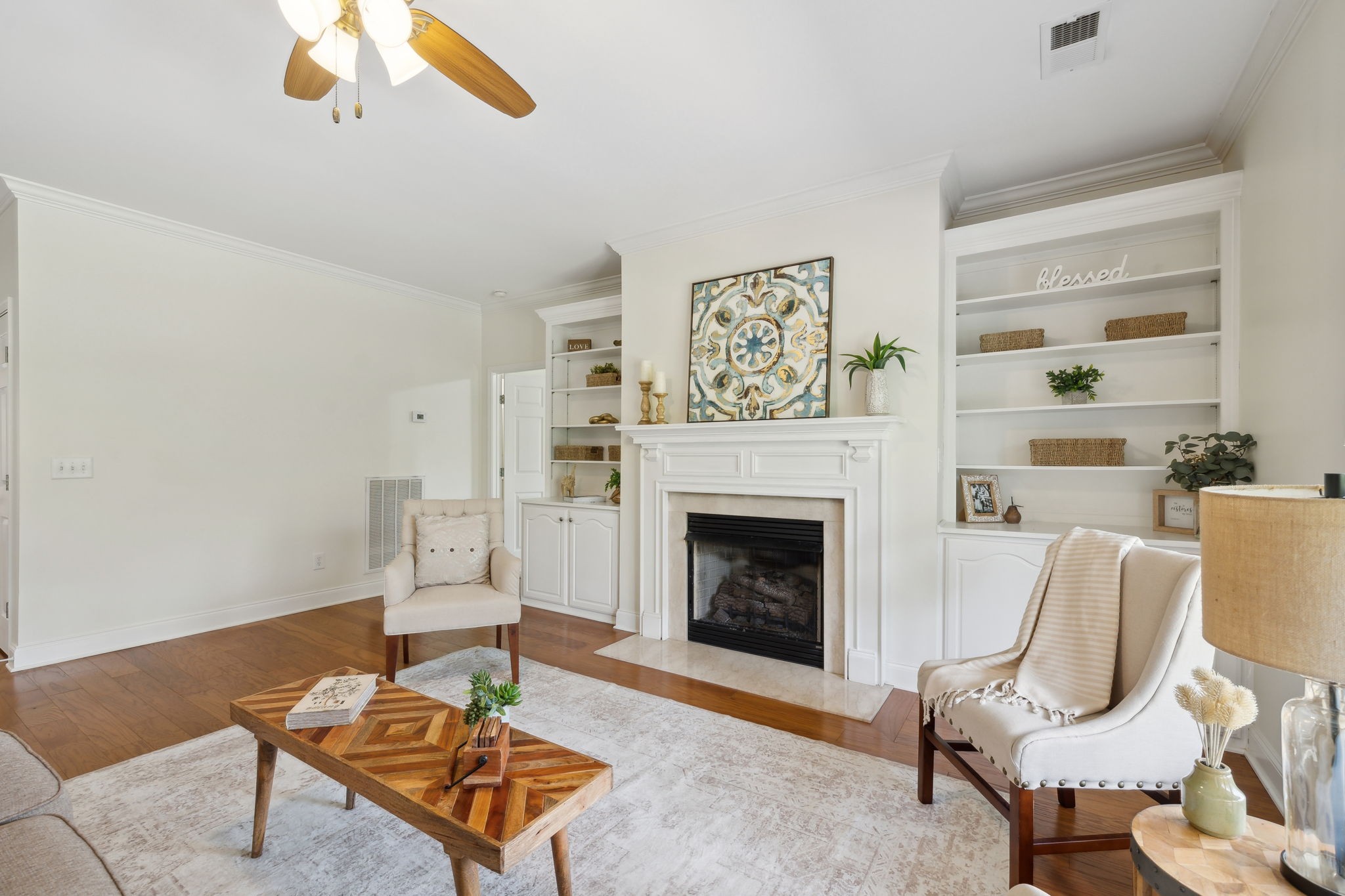 226 Meandering Dr