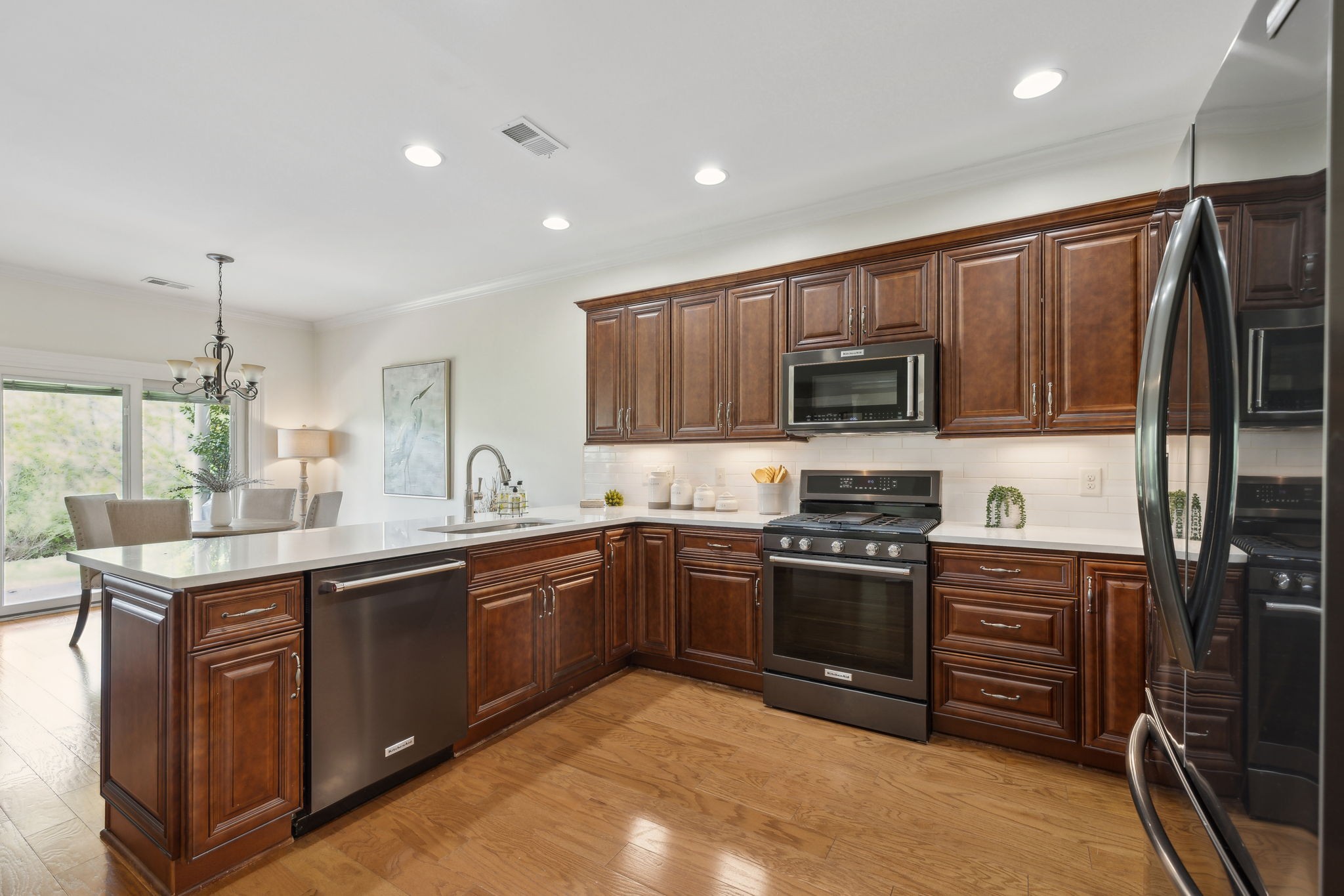 226 Meandering Dr