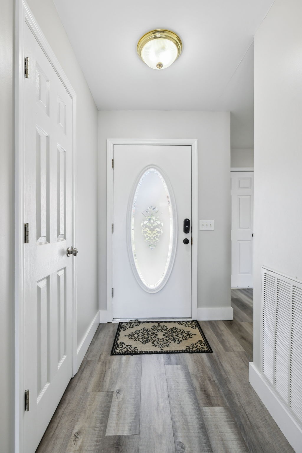 112 Sunset Cir