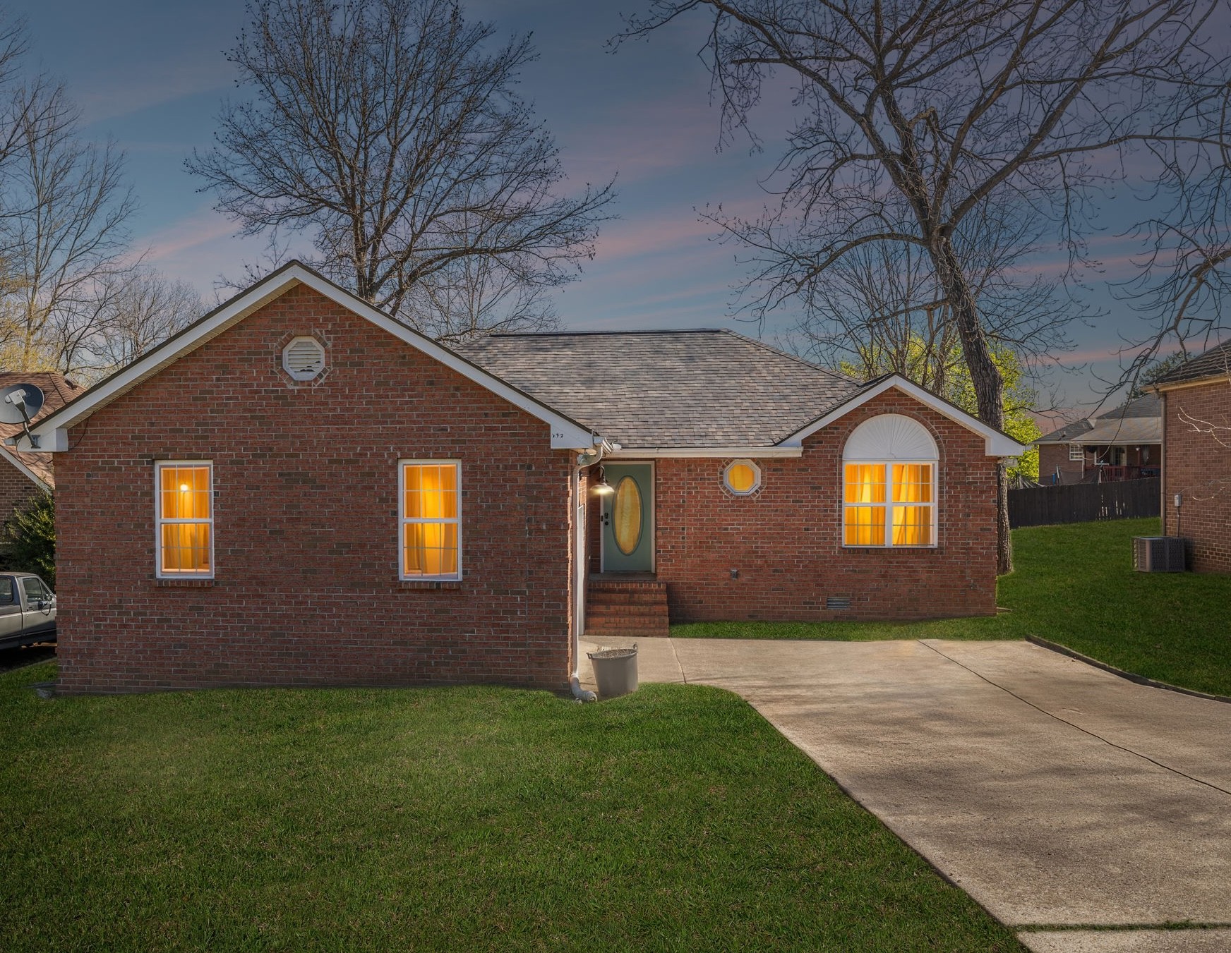 112 Sunset Cir