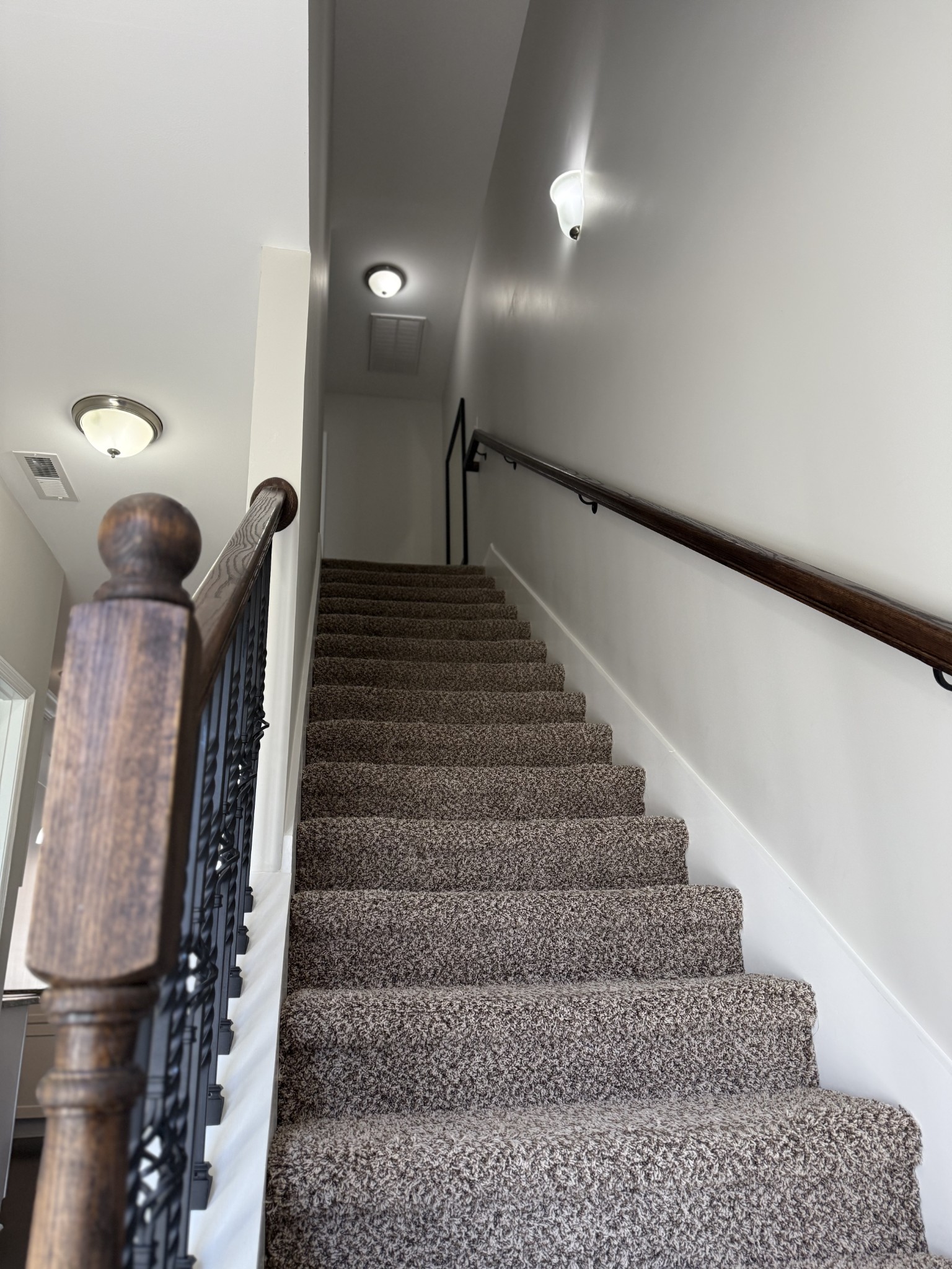 1705 Villa Cir