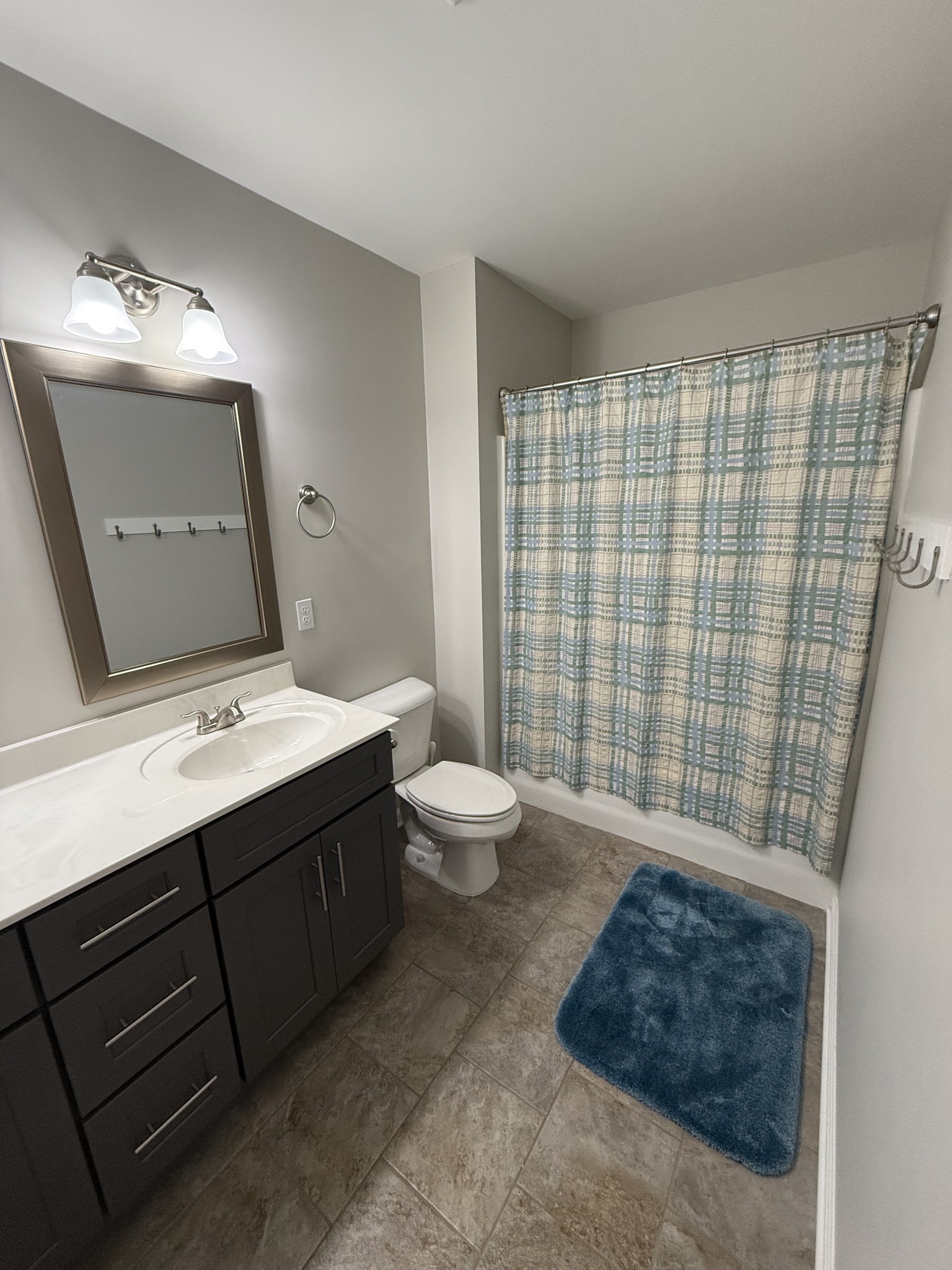 1705 Villa Cir
