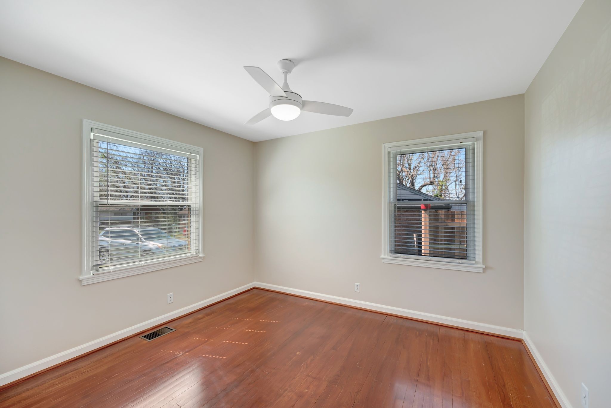 103 Graeme Dr