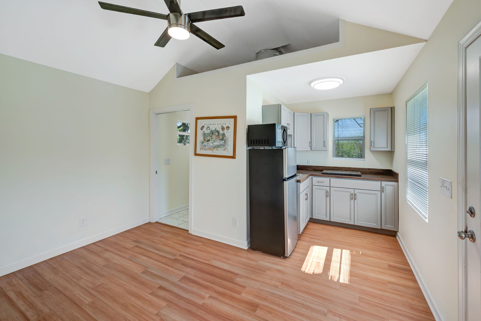 103 Graeme Dr