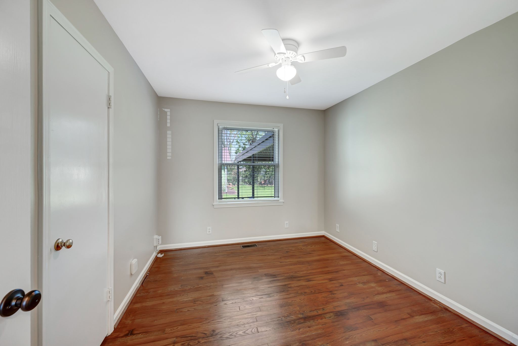 103 Graeme Dr