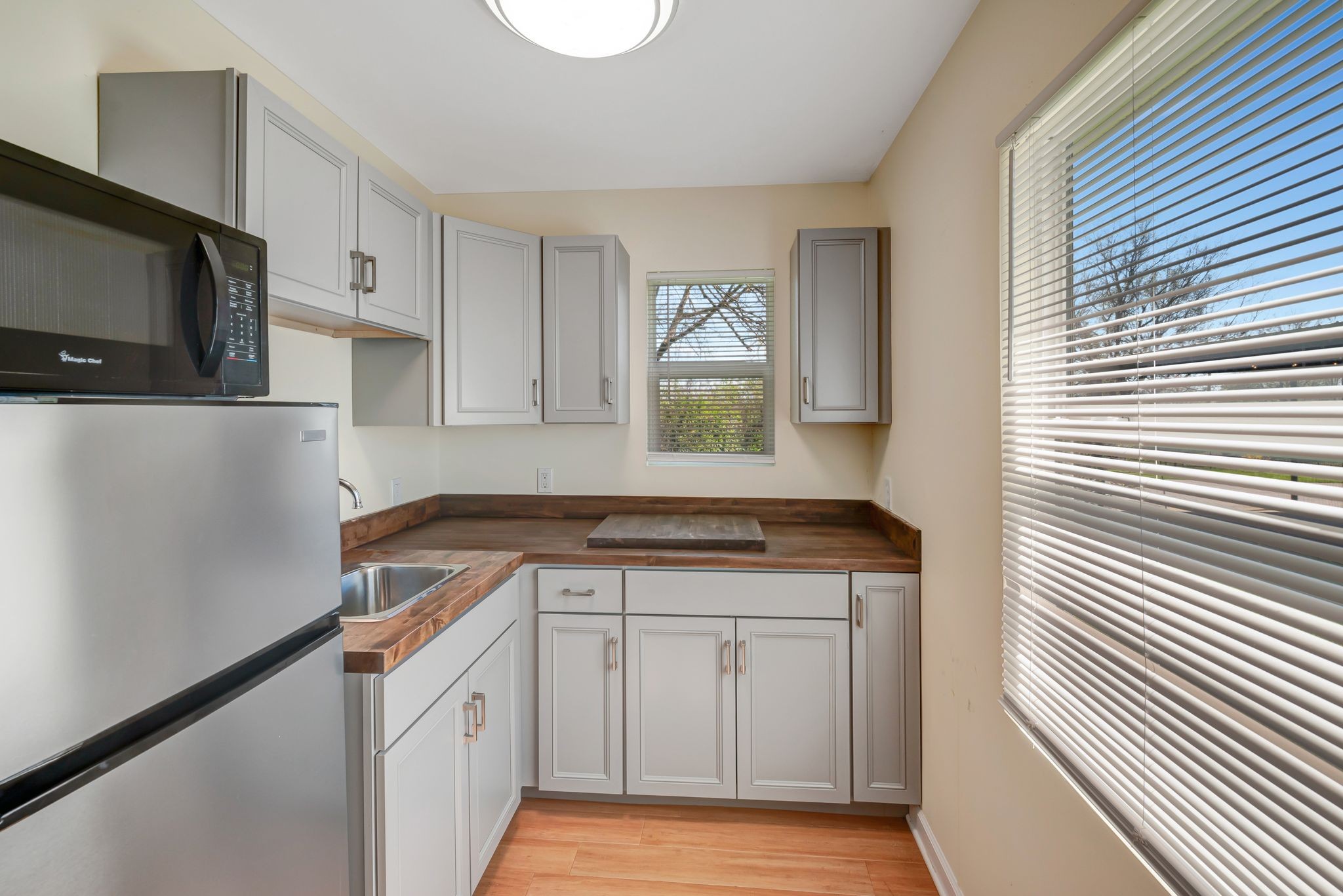 103 Graeme Dr