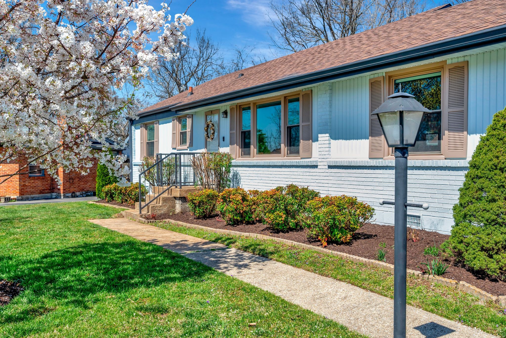 103 Graeme Dr