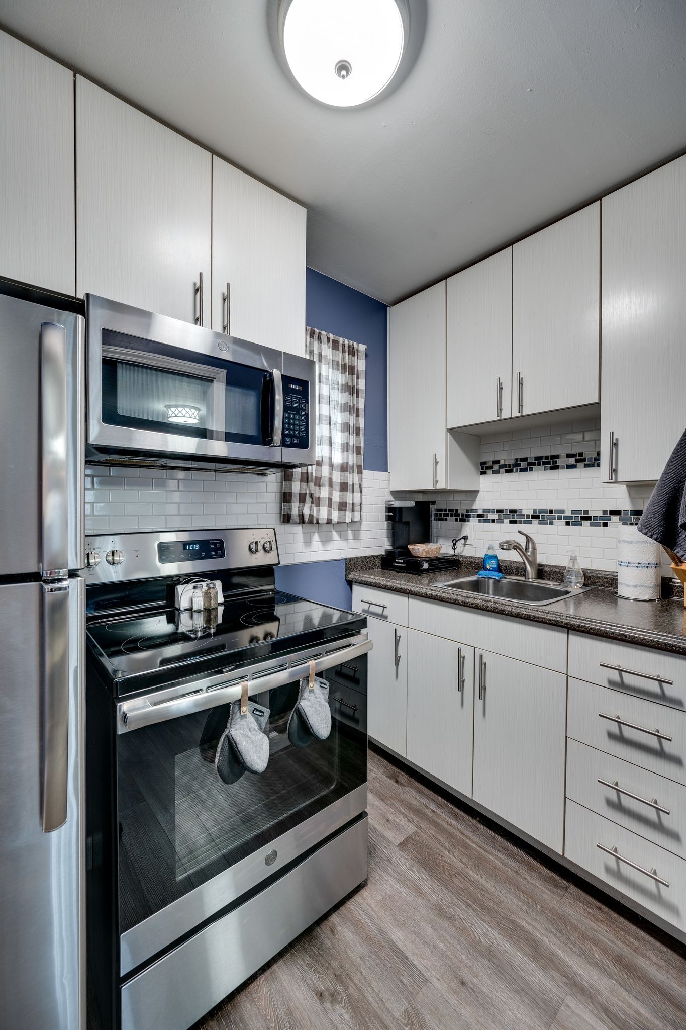 803 Hillview Hts Unit: 104