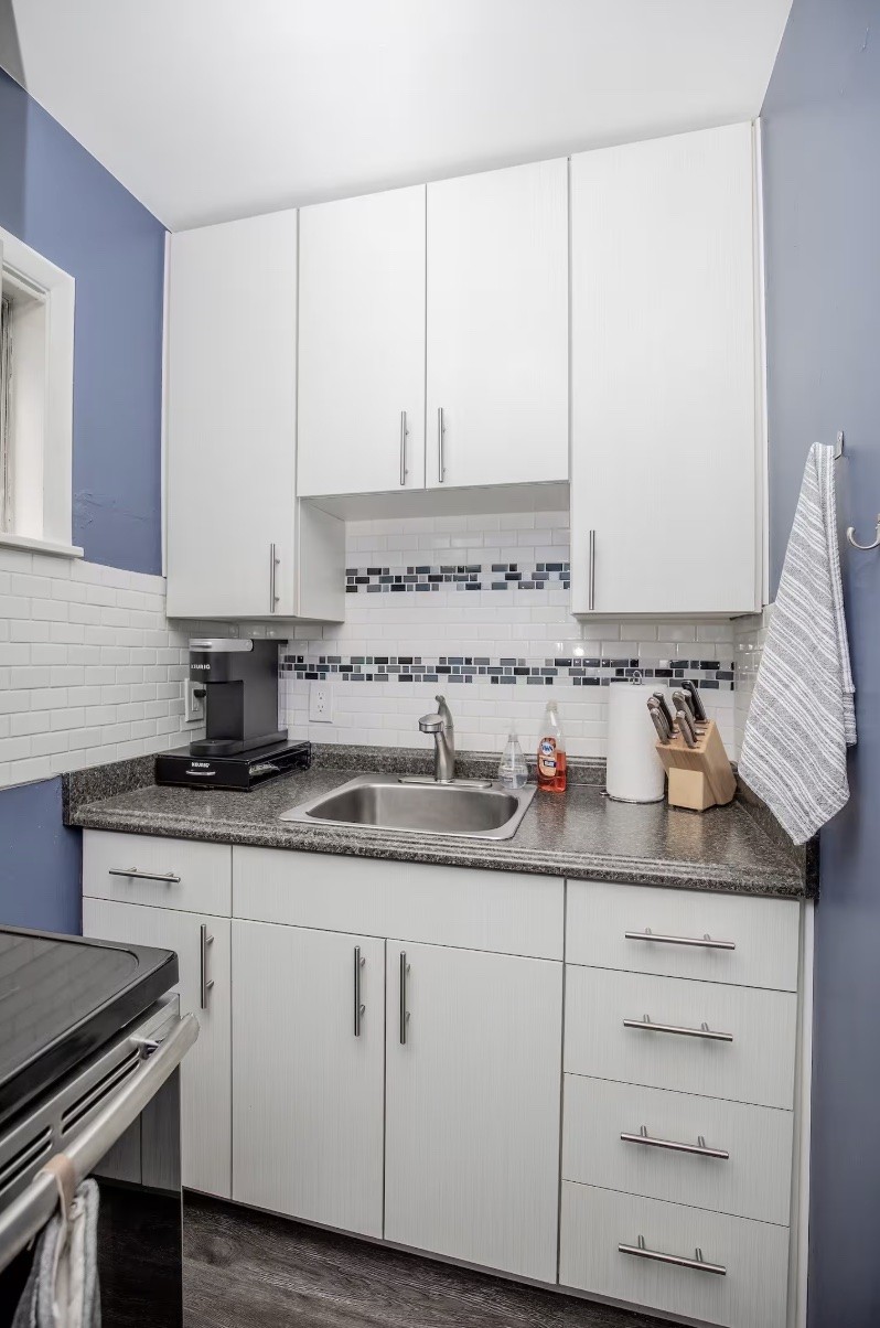 803 Hillview Hts Unit: 104