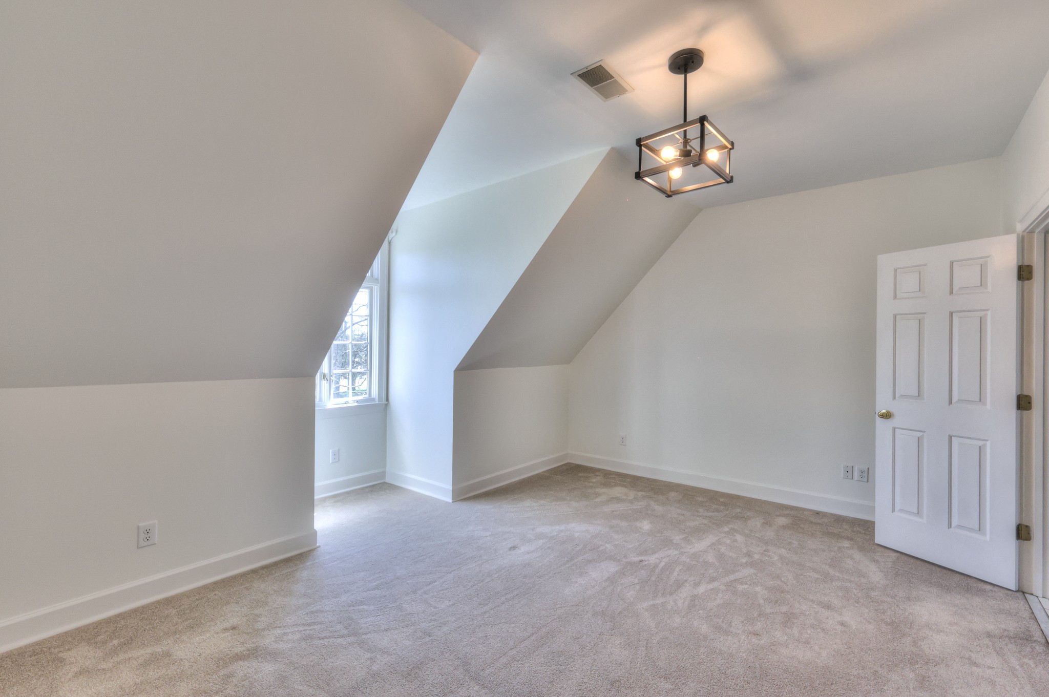3160 Hartsville Pike