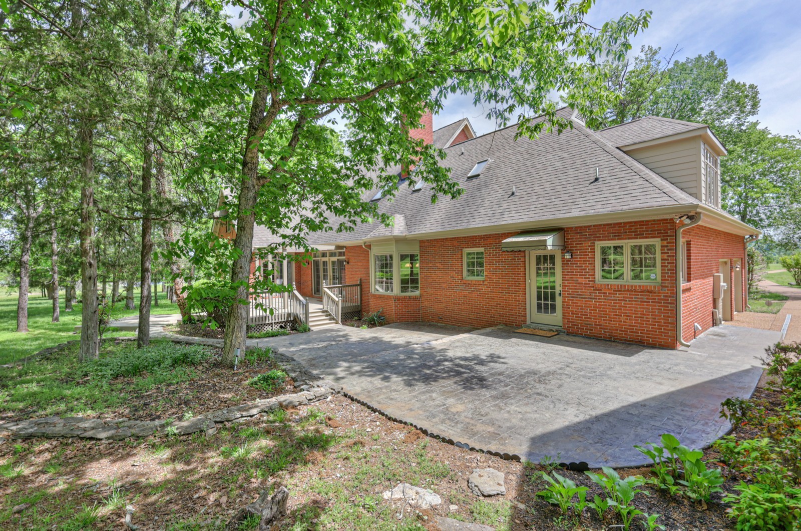 3160 Hartsville Pike