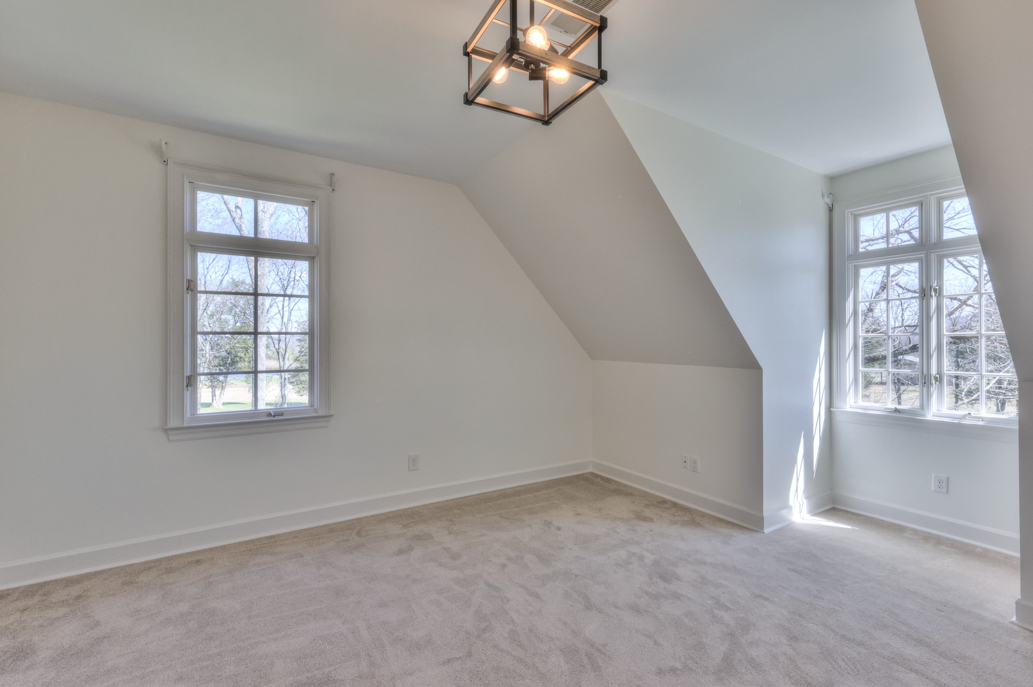 3160 Hartsville Pike