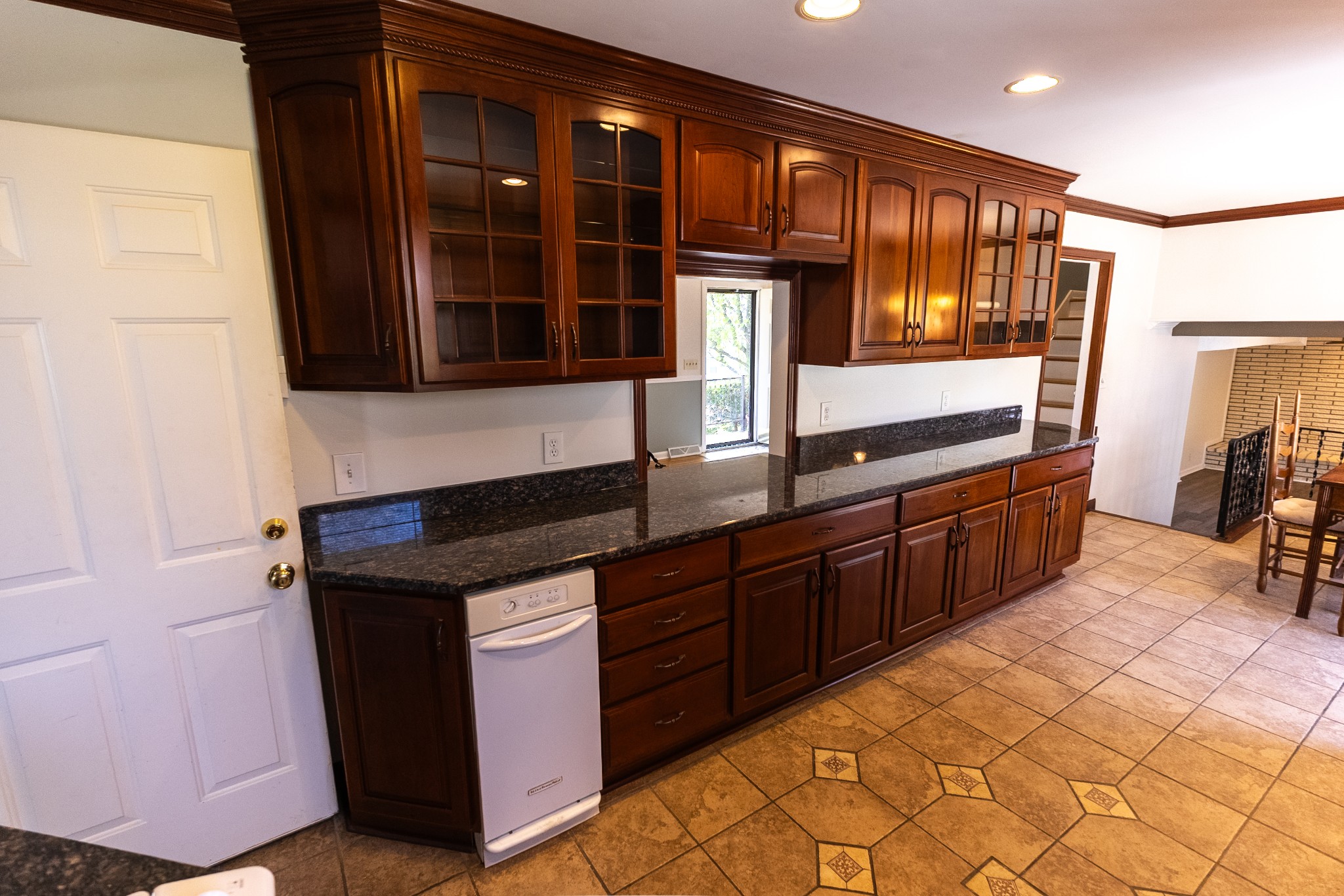 251 Sailboat Dr