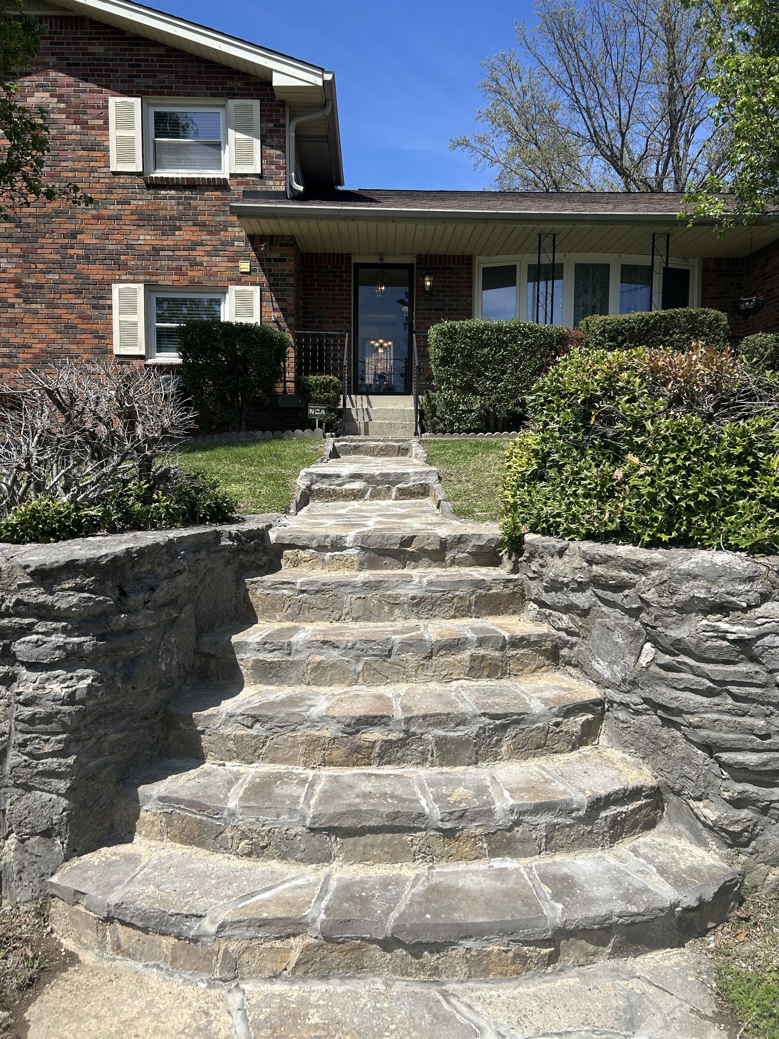 251 Sailboat Dr