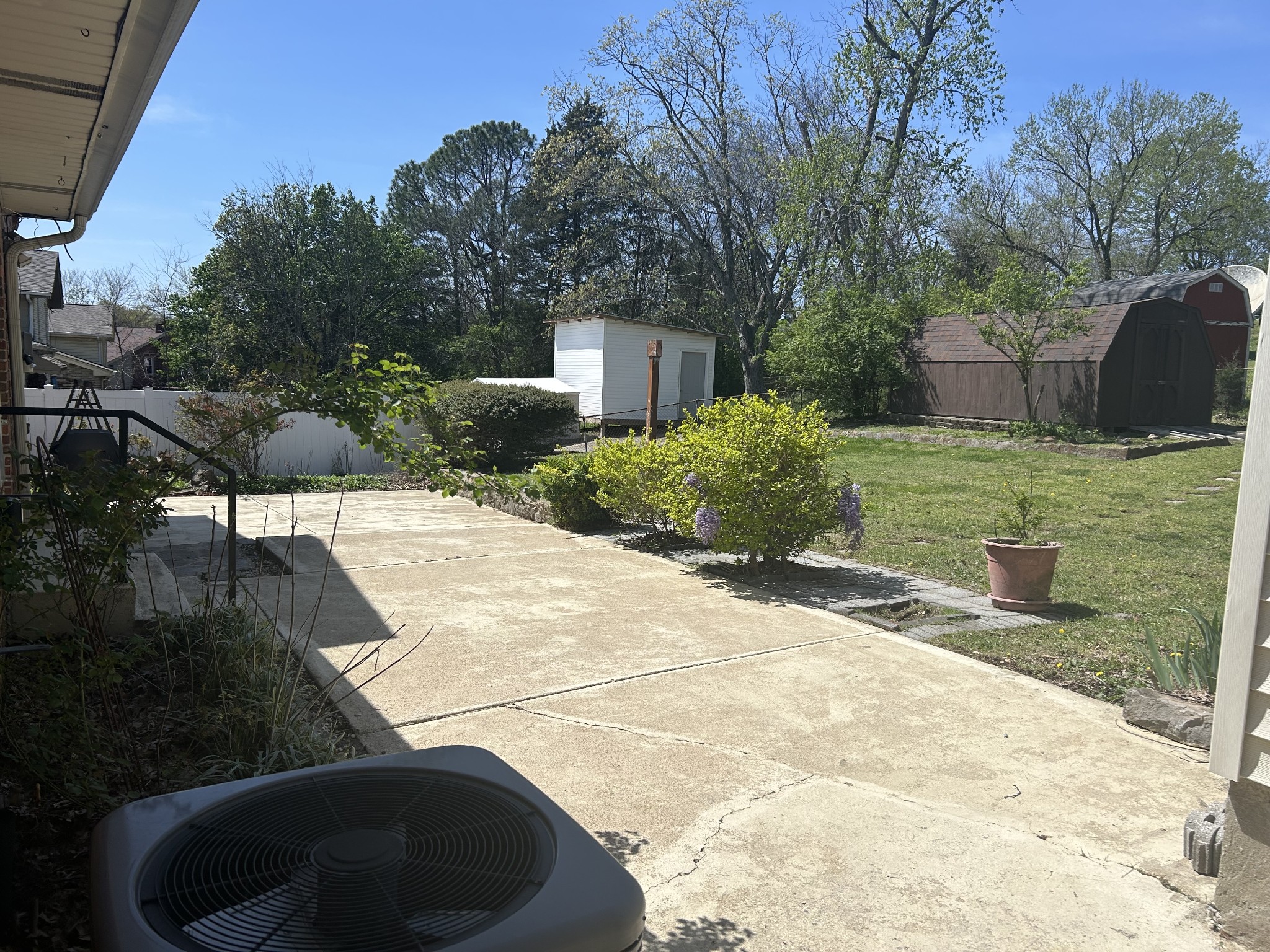 251 Sailboat Dr
