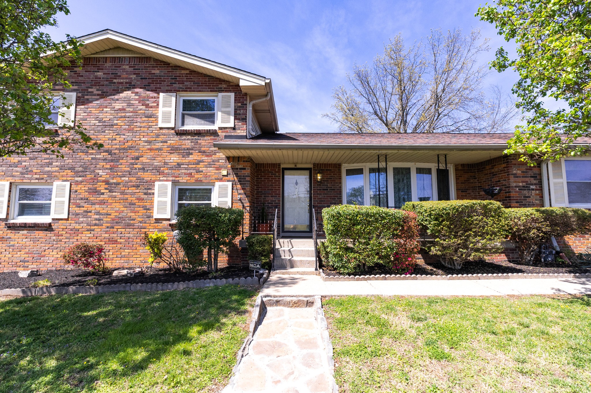 251 Sailboat Dr