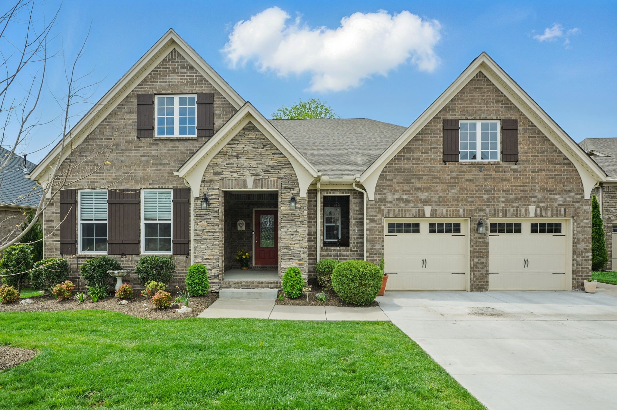 408 Everlee Ln