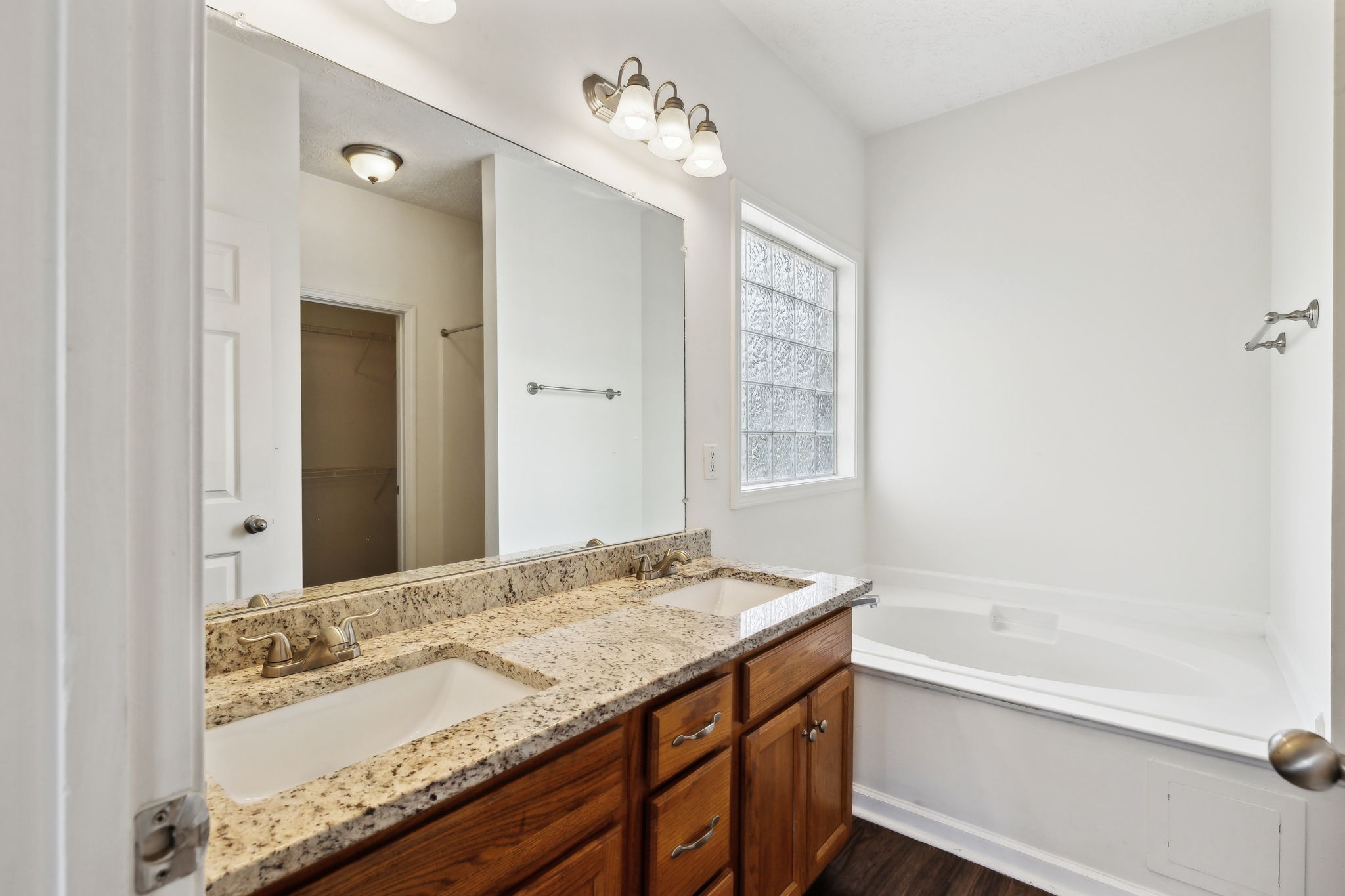 213 Nashua Ct