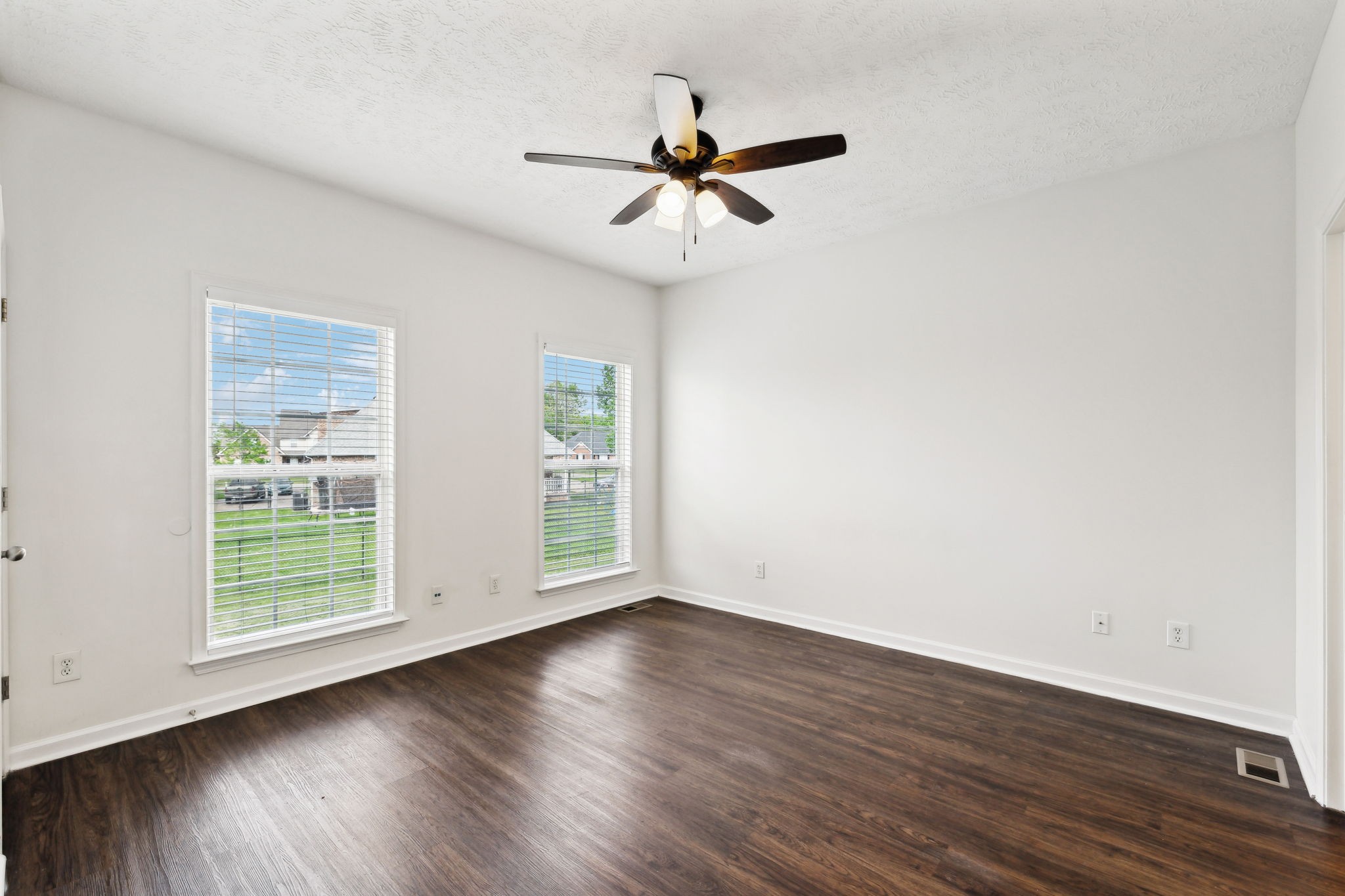 213 Nashua Ct