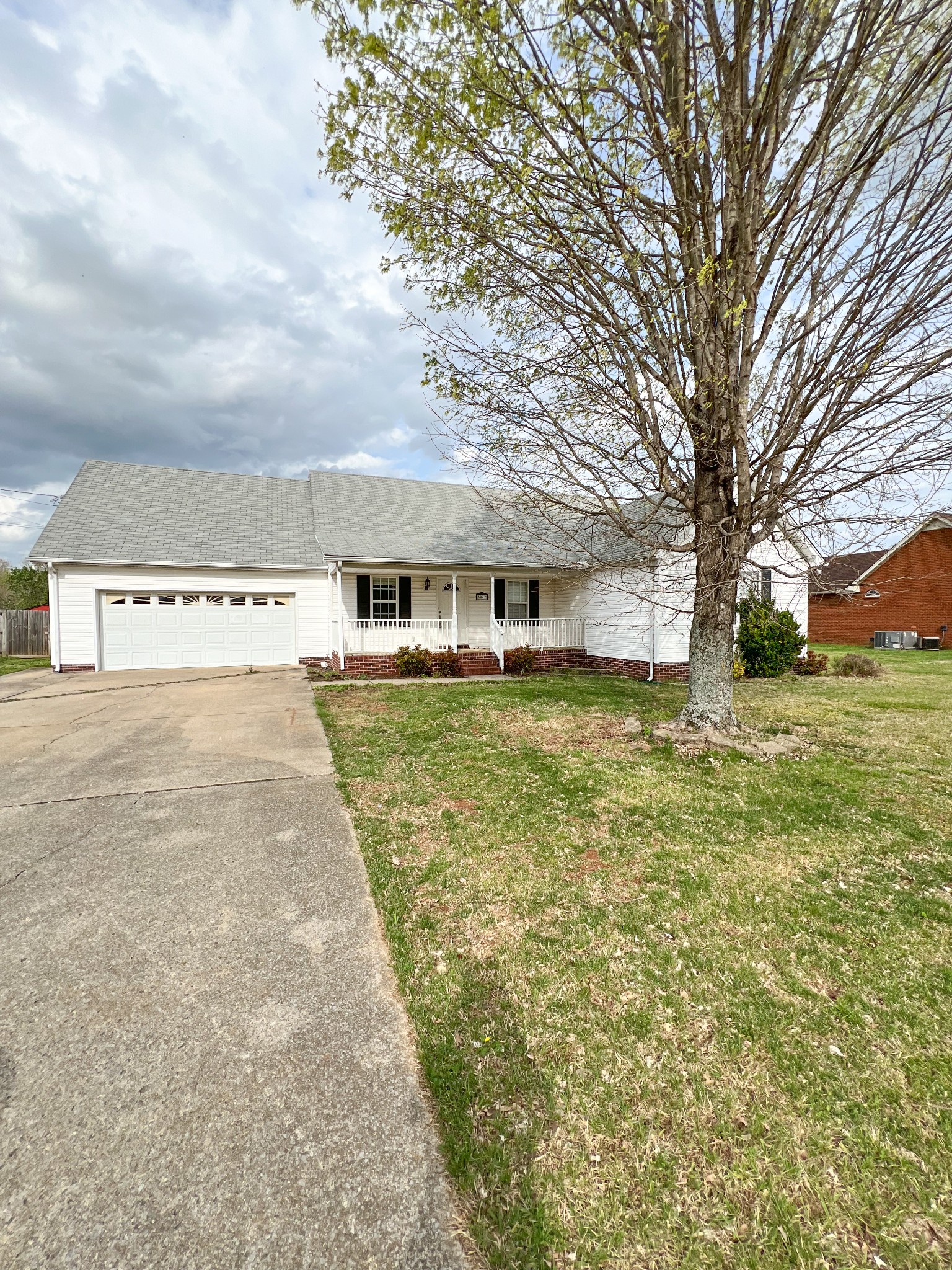 3447 Southridge Blvd
