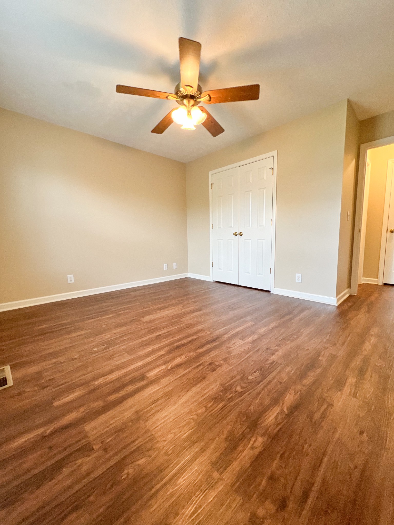 3447 Southridge Blvd