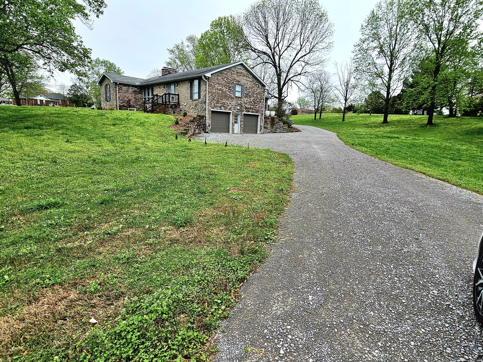 2604 Springdale Dr