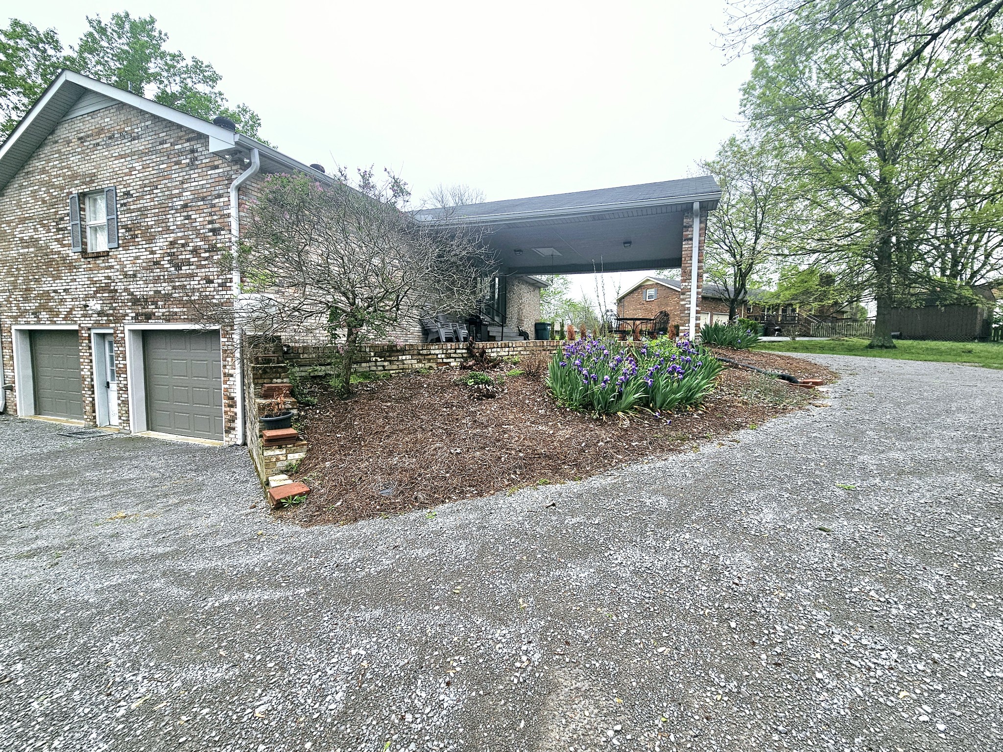2604 Springdale Dr