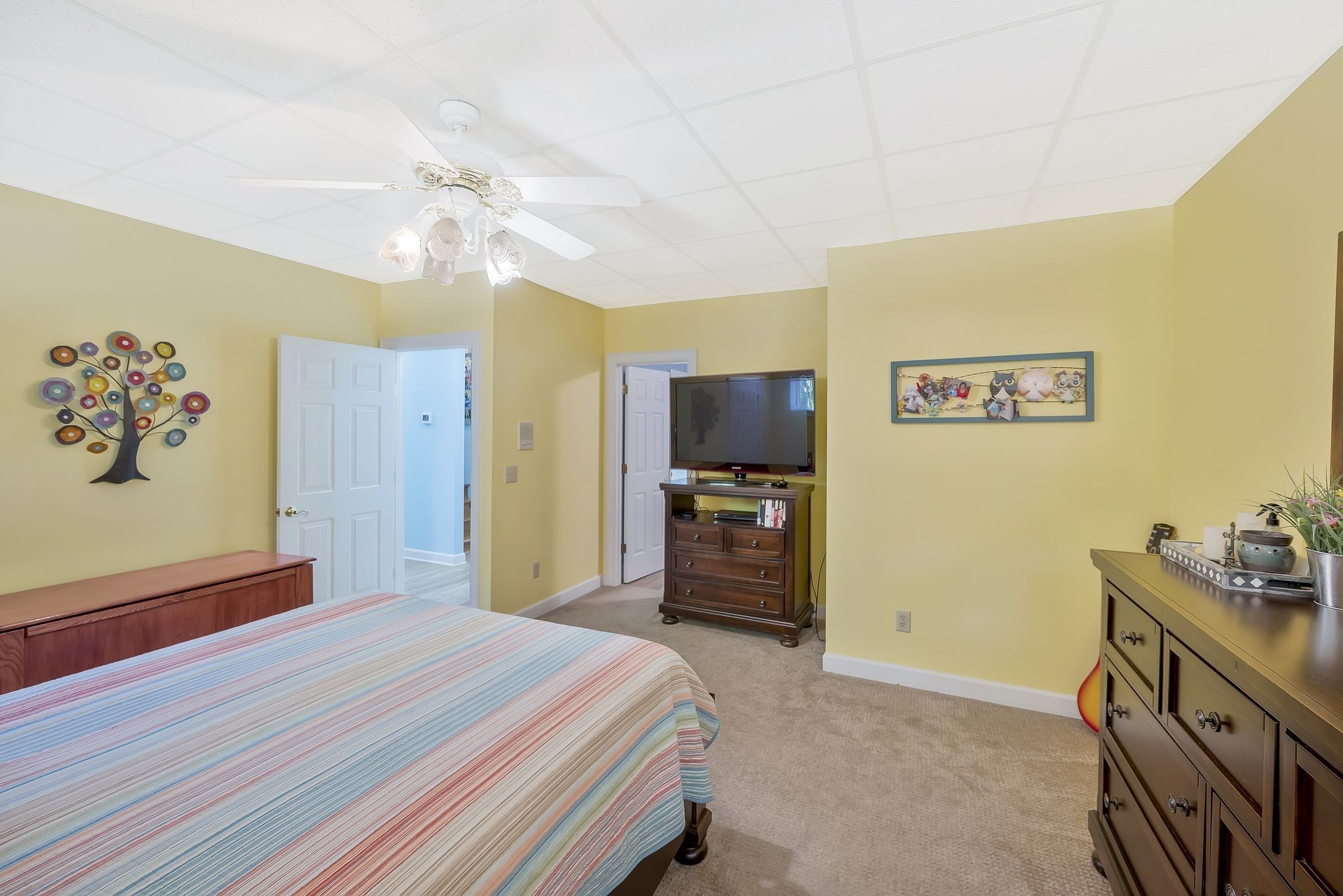 1018 Mystic Streams Dr