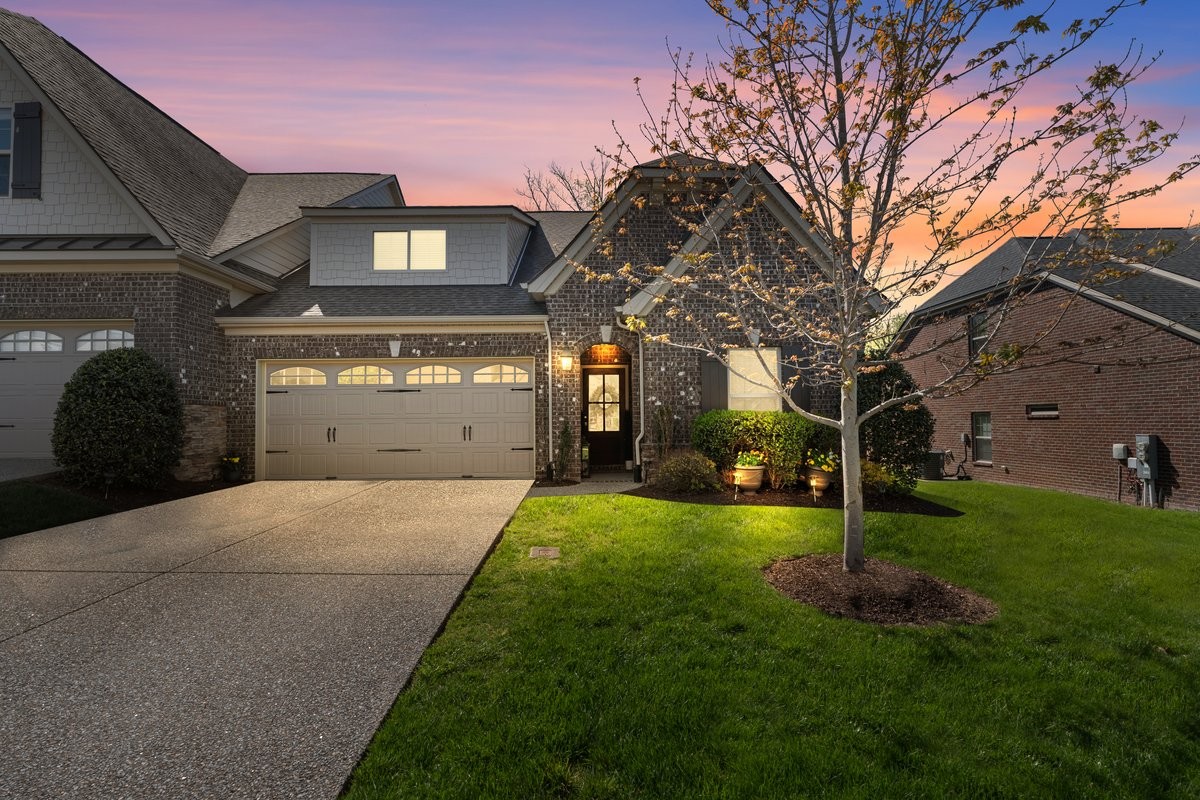 1007 Callaway Dr