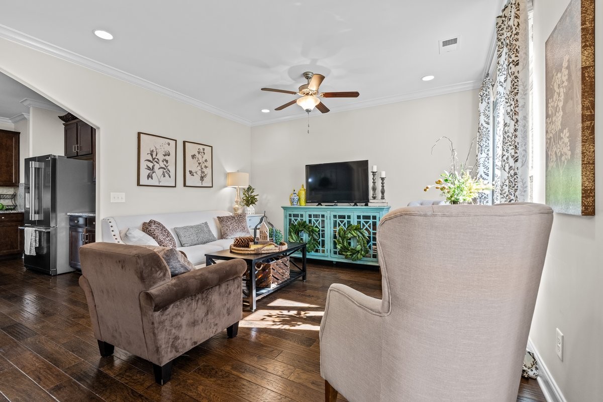 1007 Callaway Dr