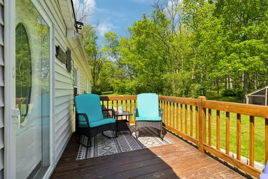 284 Pinhook Rd