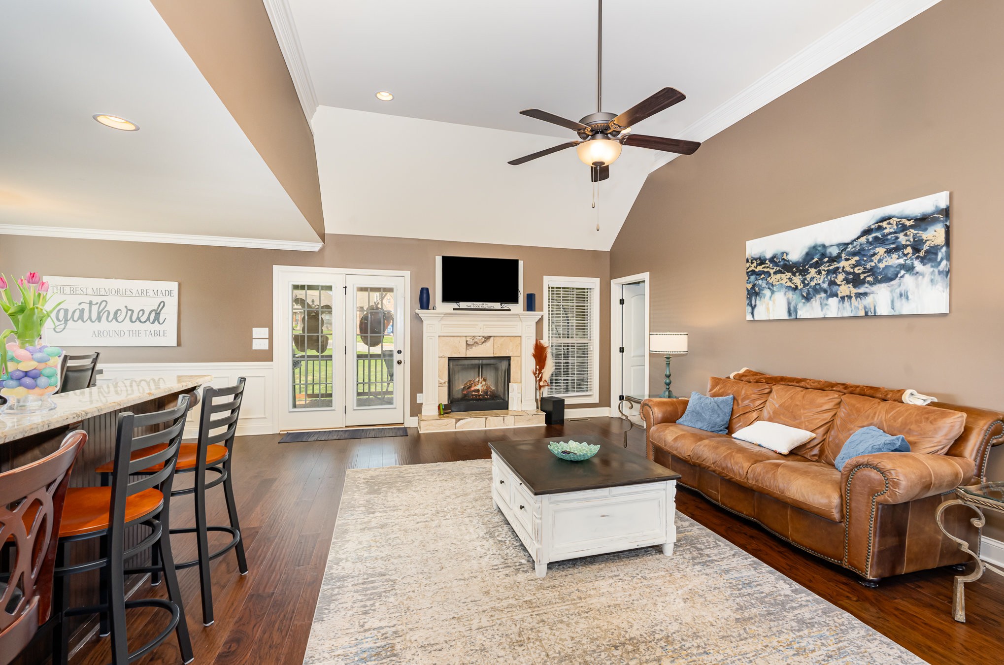 3188 Colchester Cir