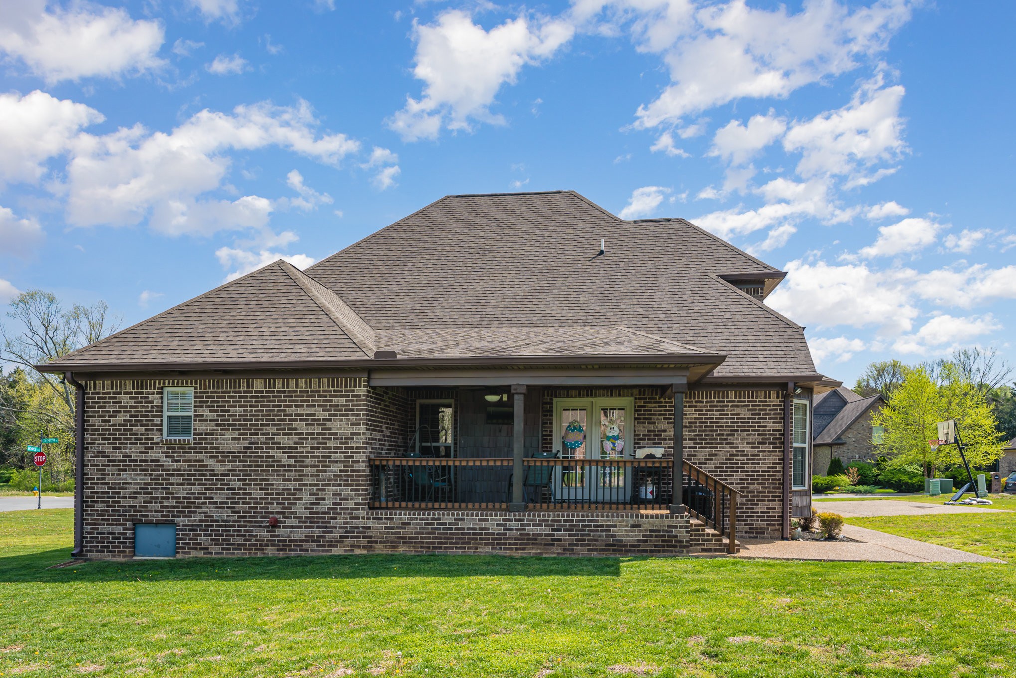 3188 Colchester Cir