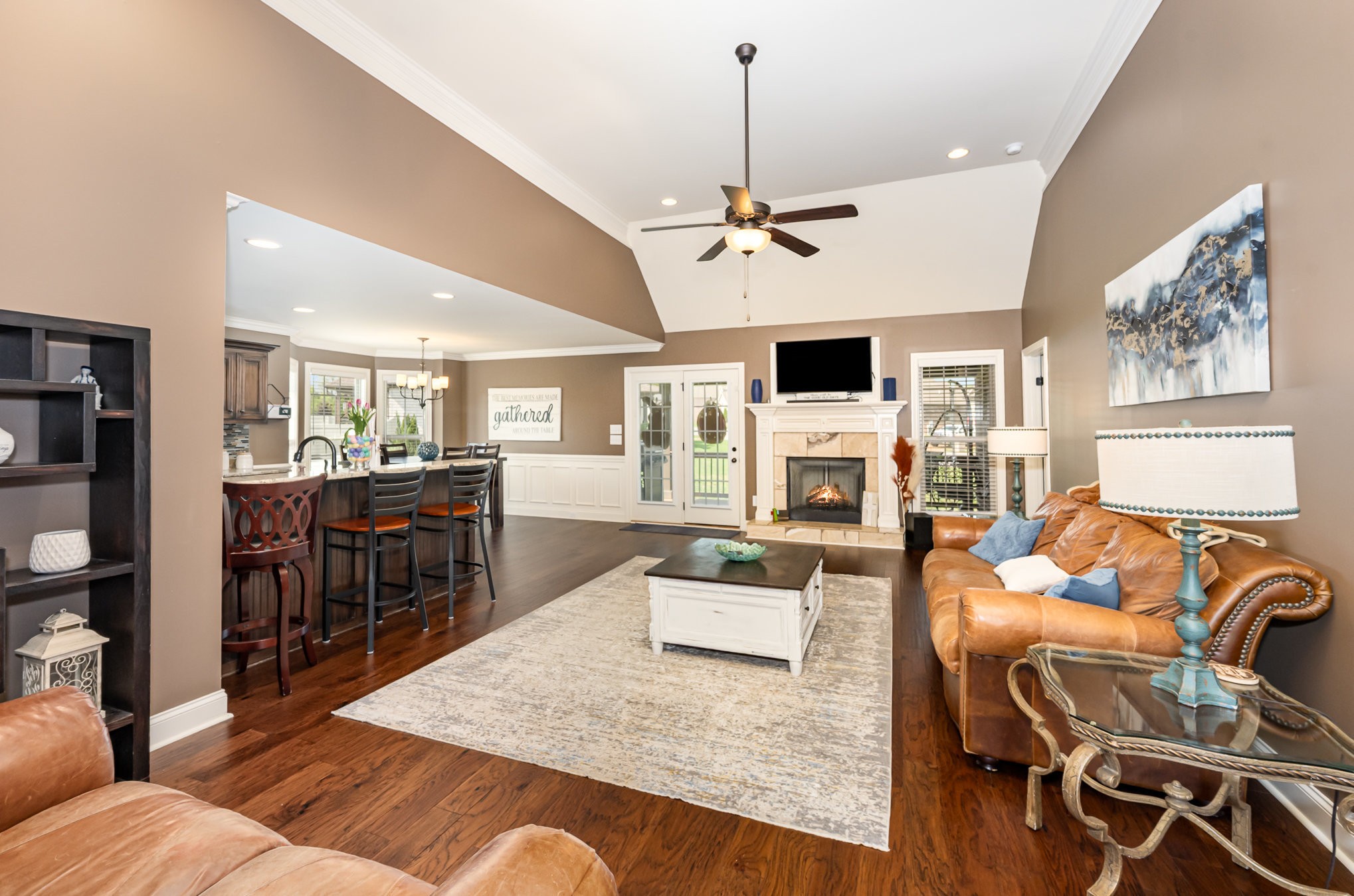 3188 Colchester Cir