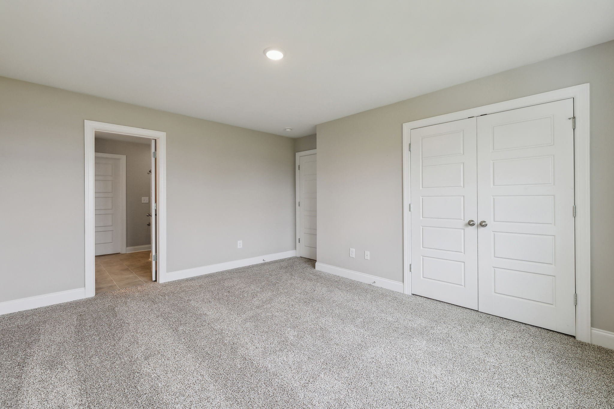 562 Twyla Dr