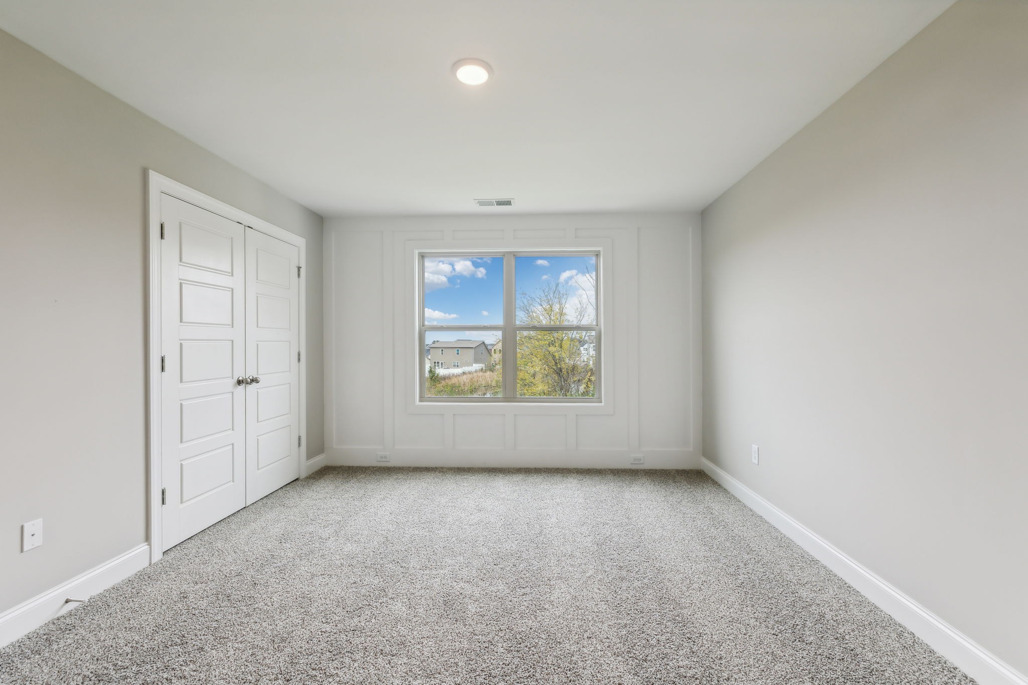 562 Twyla Dr