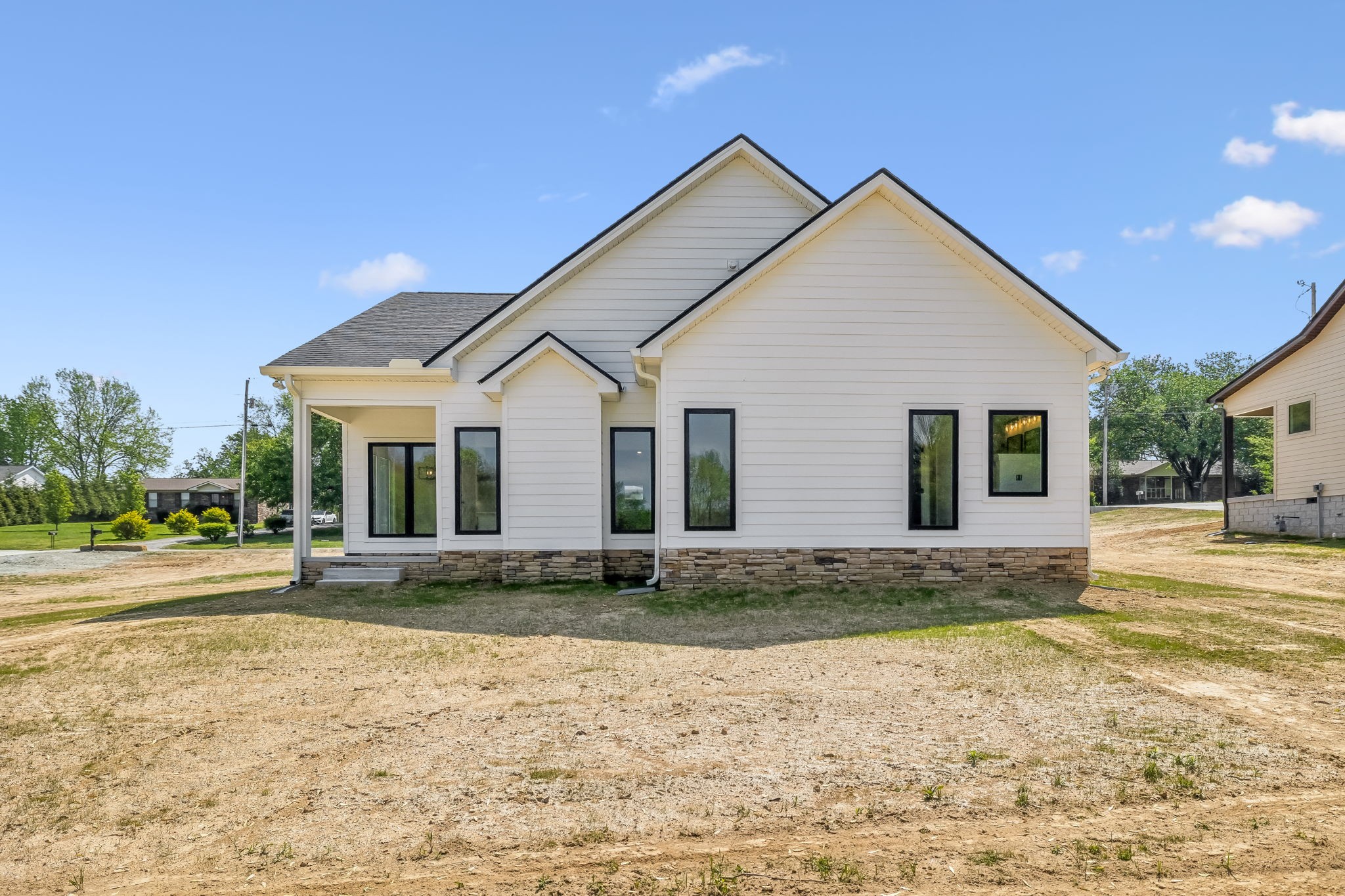 823 Oconner St