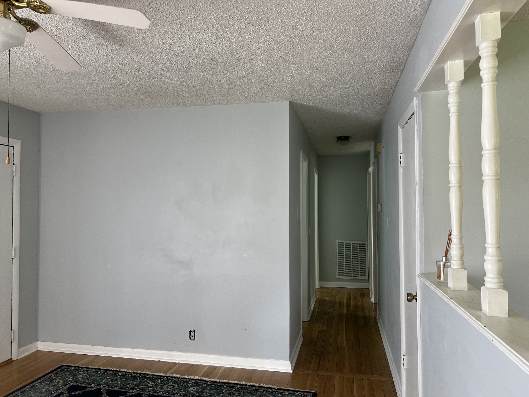 623 Meadowview Ct