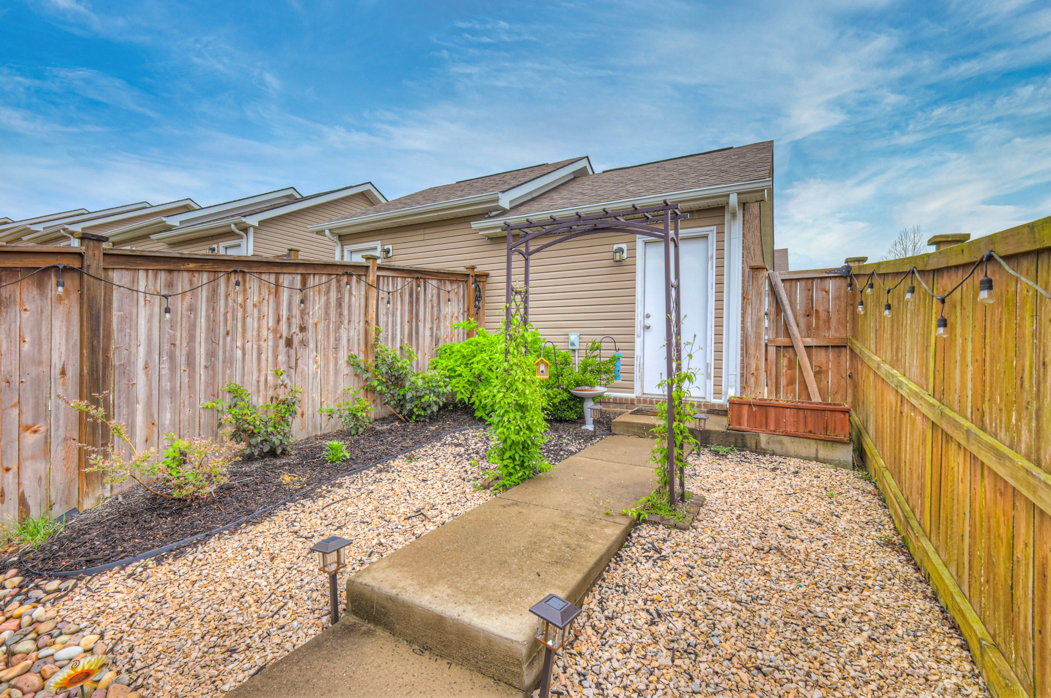 2700 River Vista Ct